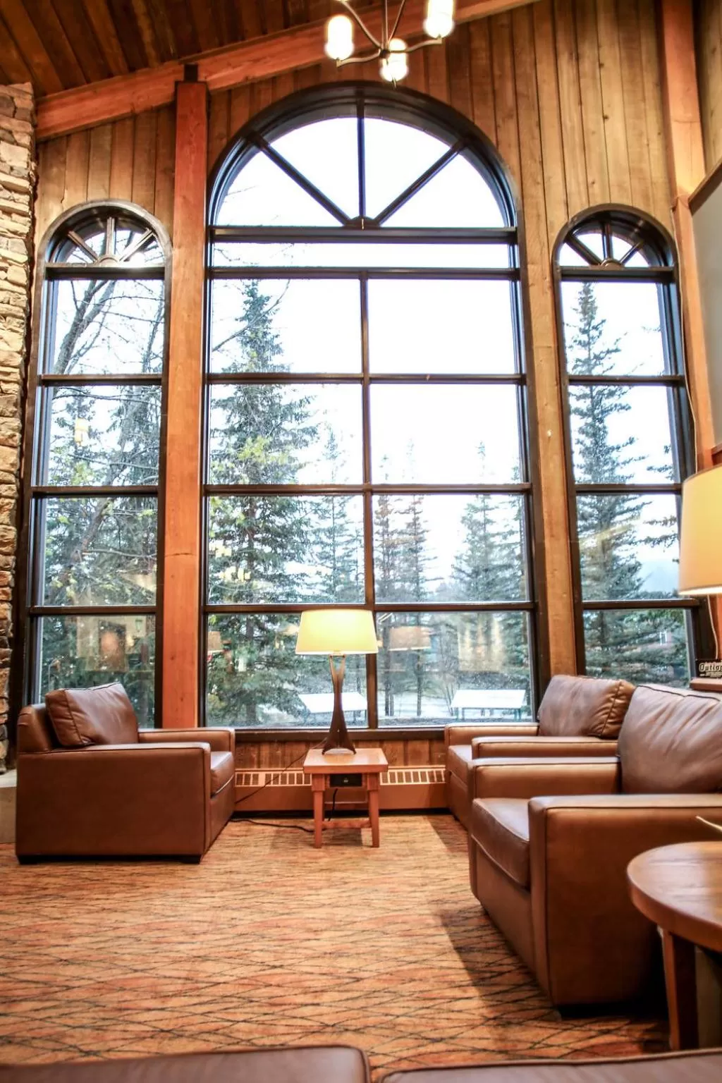 Lobby or reception in Lake Louise Inn