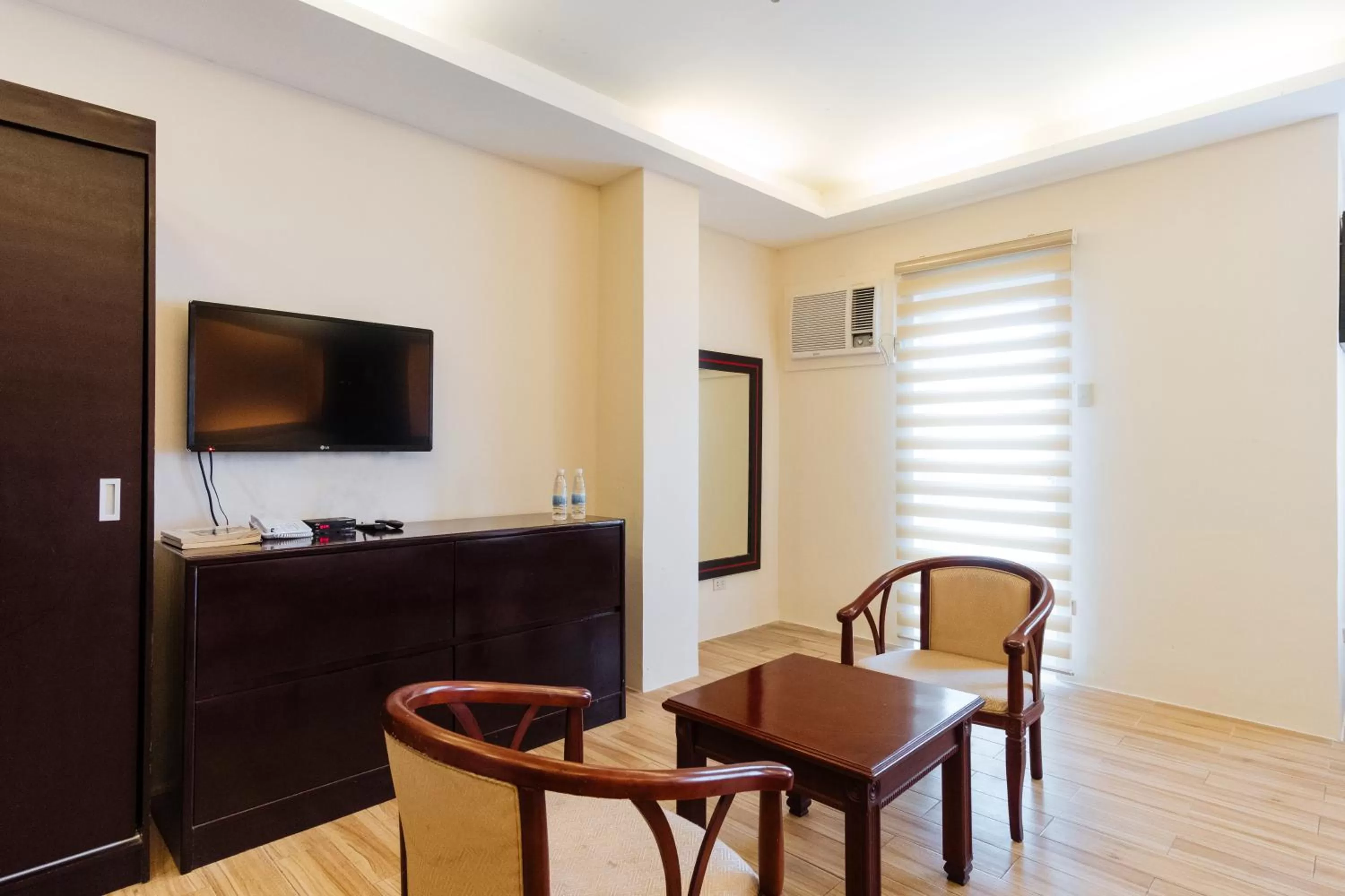 TV and multimedia in Northpointe Residences
