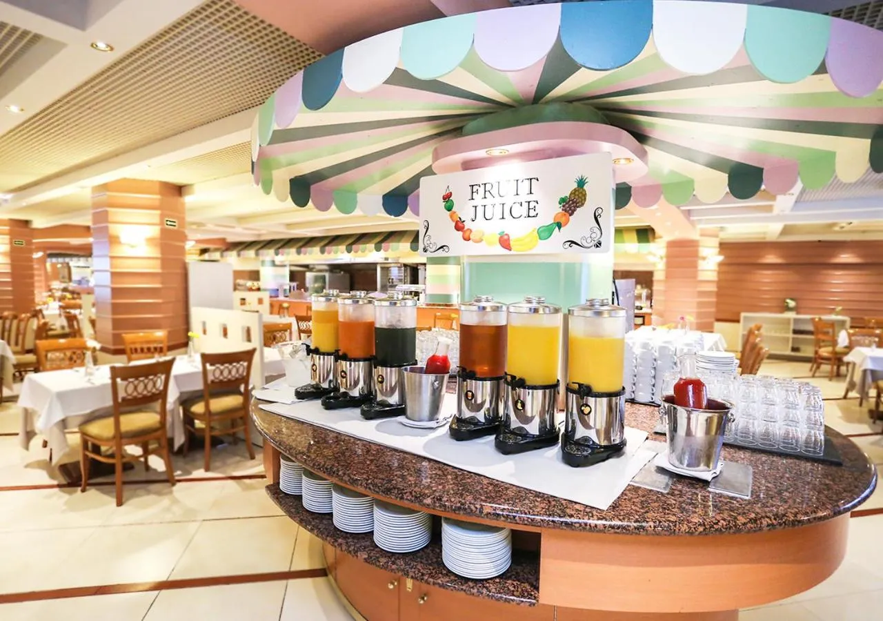 Food and drinks in KAKTUS Hotel Volga