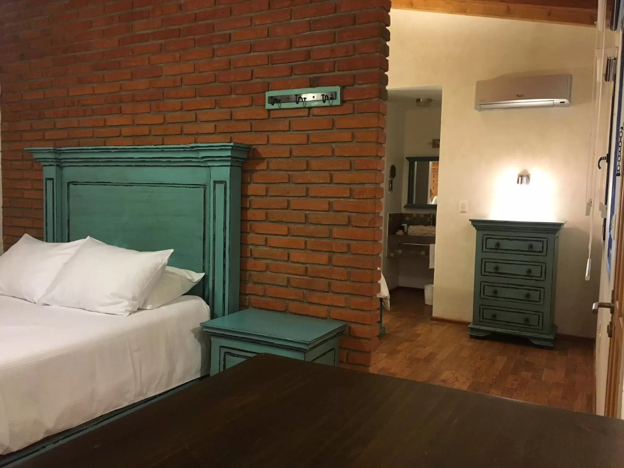 Bedroom, Bed in Hacienda Soltepec Suites Campo de Golf