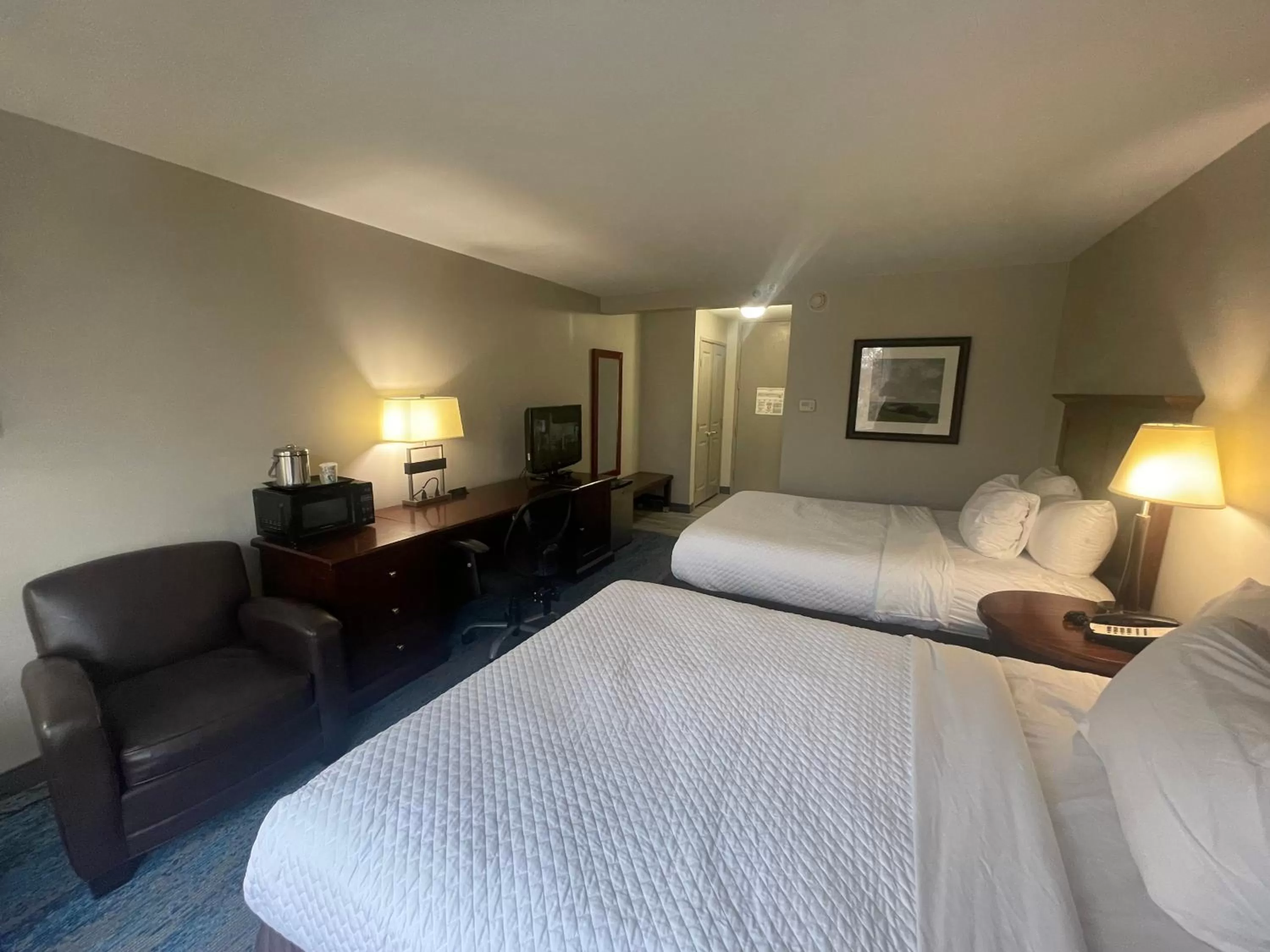 Photo of the whole room, Bed in Ramada by Wyndham Cleveland Independence