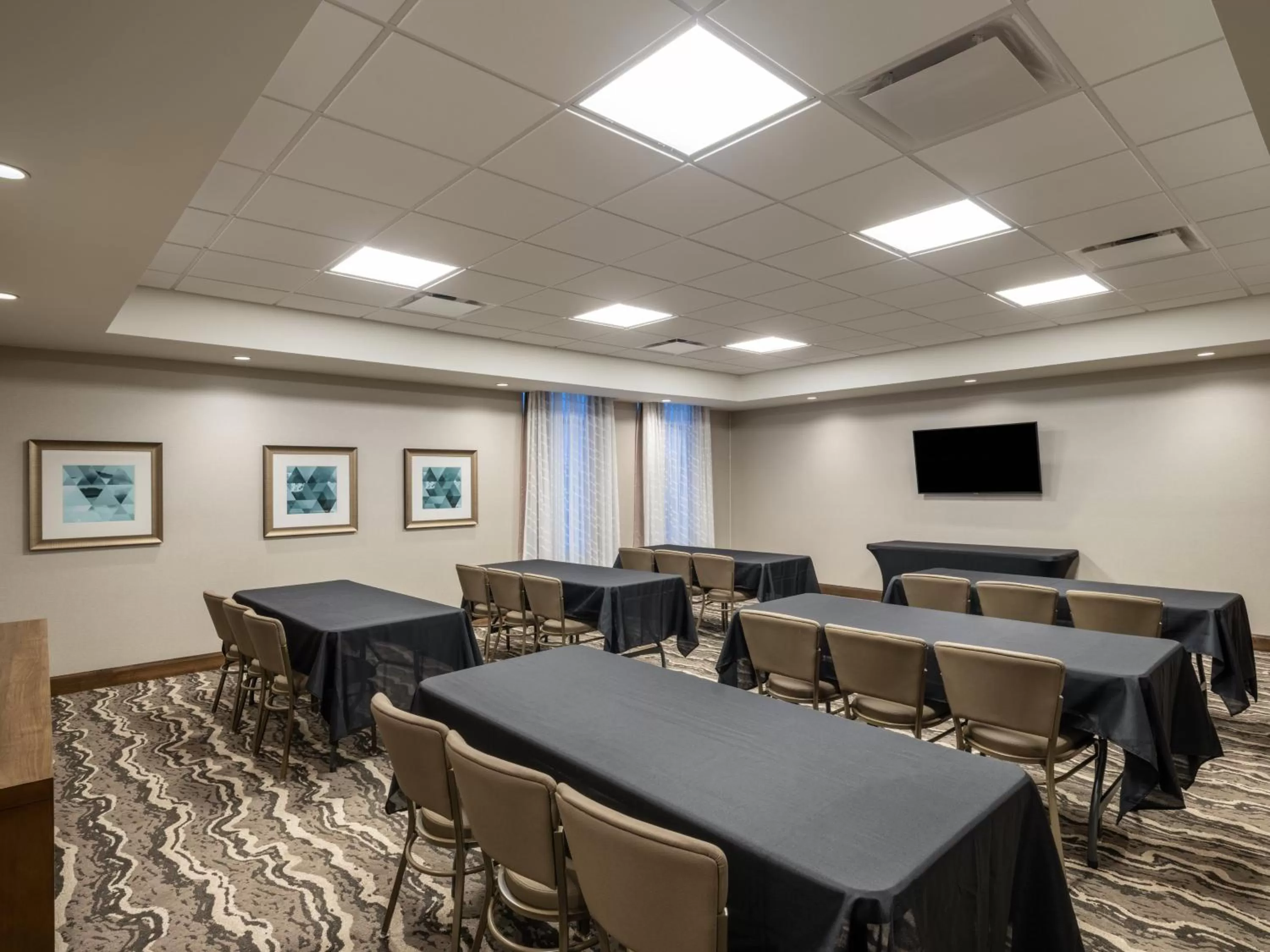 Meeting/conference room in Staybridge Suites - Sioux City Southeast by IHG