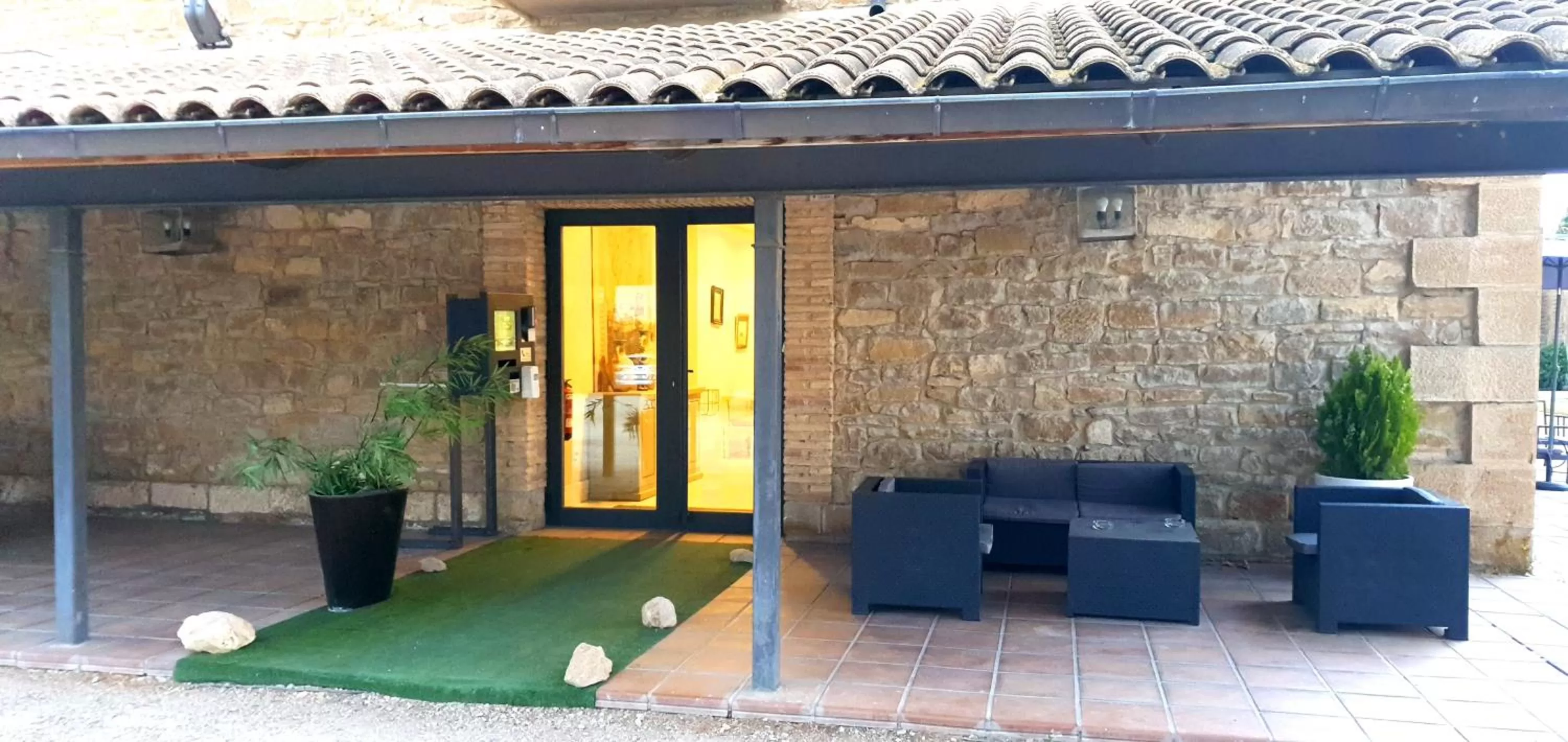 Property building in Hotel VillaMarcilla