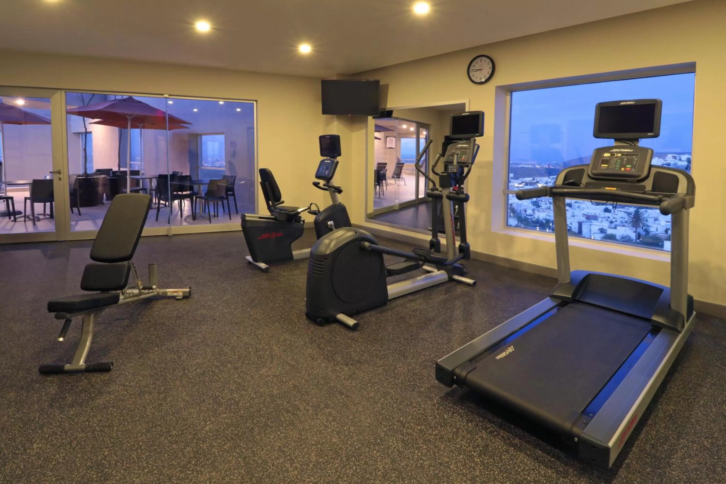 Fitness centre/facilities in Staybridge Suites San Luis Potosi by IHG