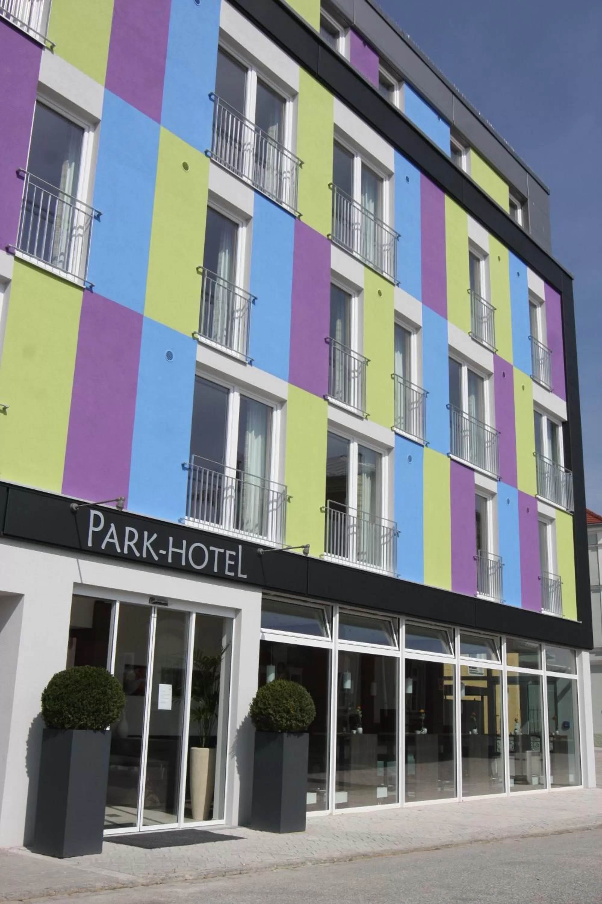 Facade/entrance in Parkhotel Pfarrkirchen