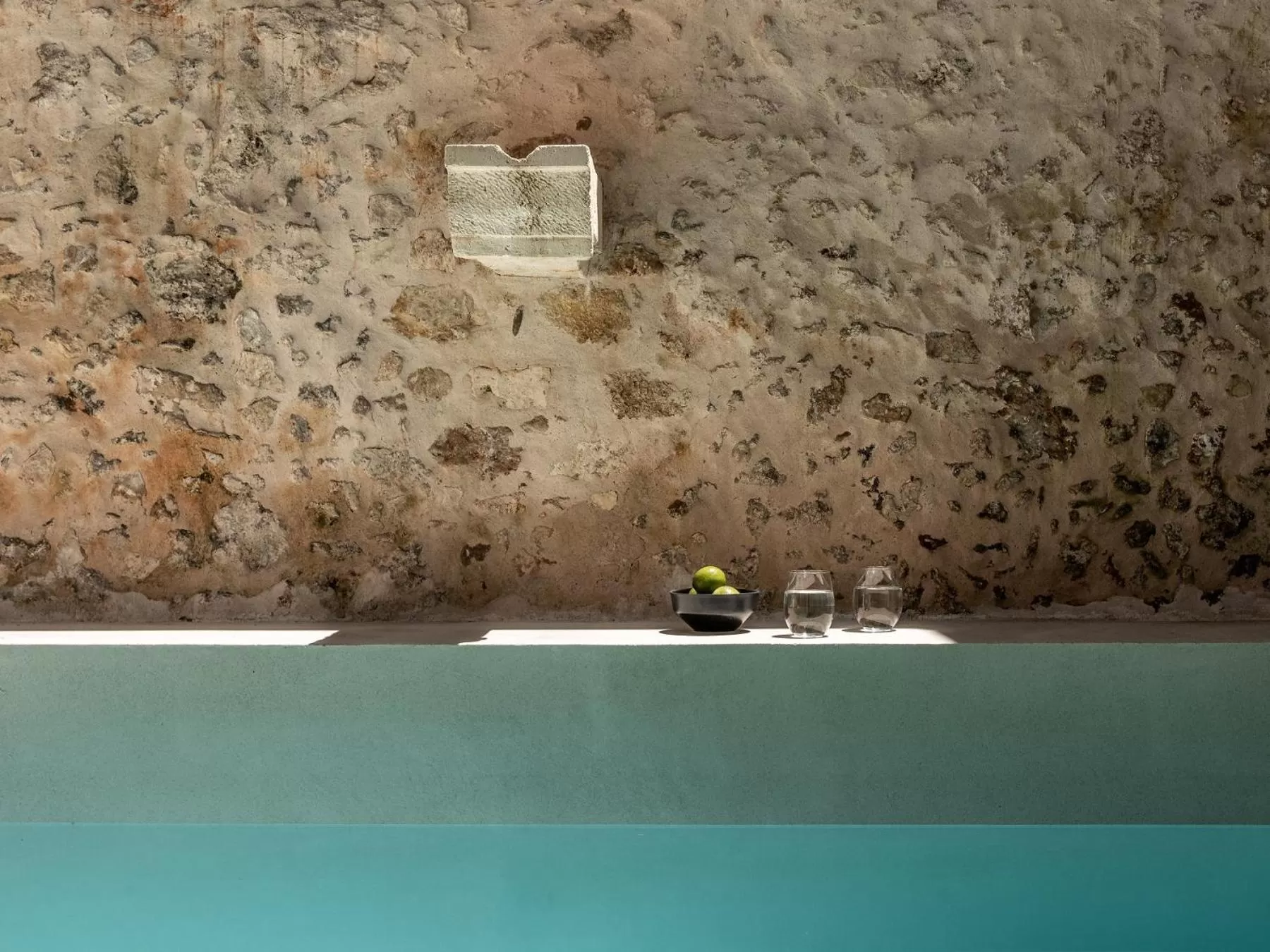 Patio in Sutor Chic Manor hotel