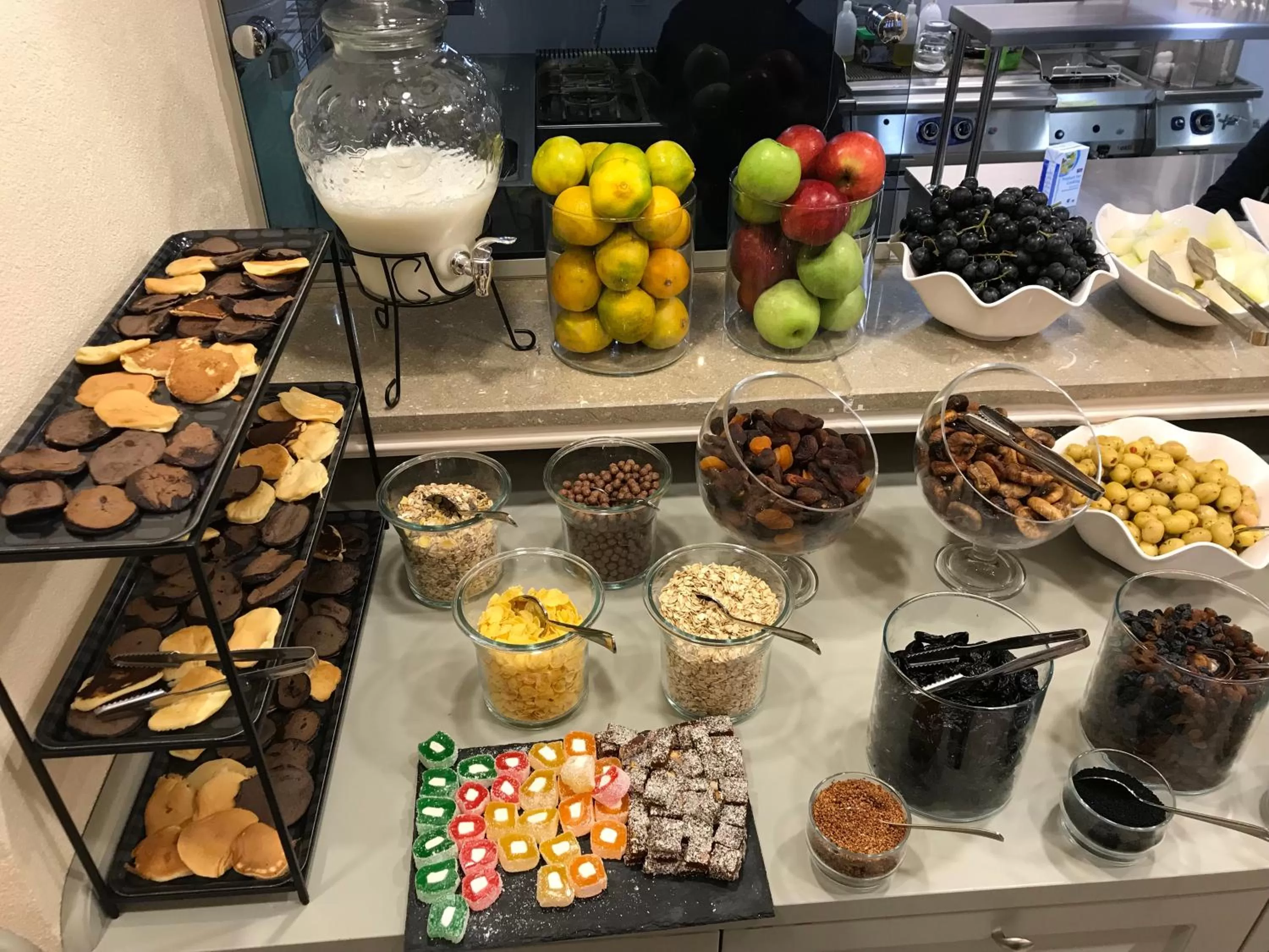 Restaurant/places to eat in GALATAHAN Hotel Istanbul Karakoy