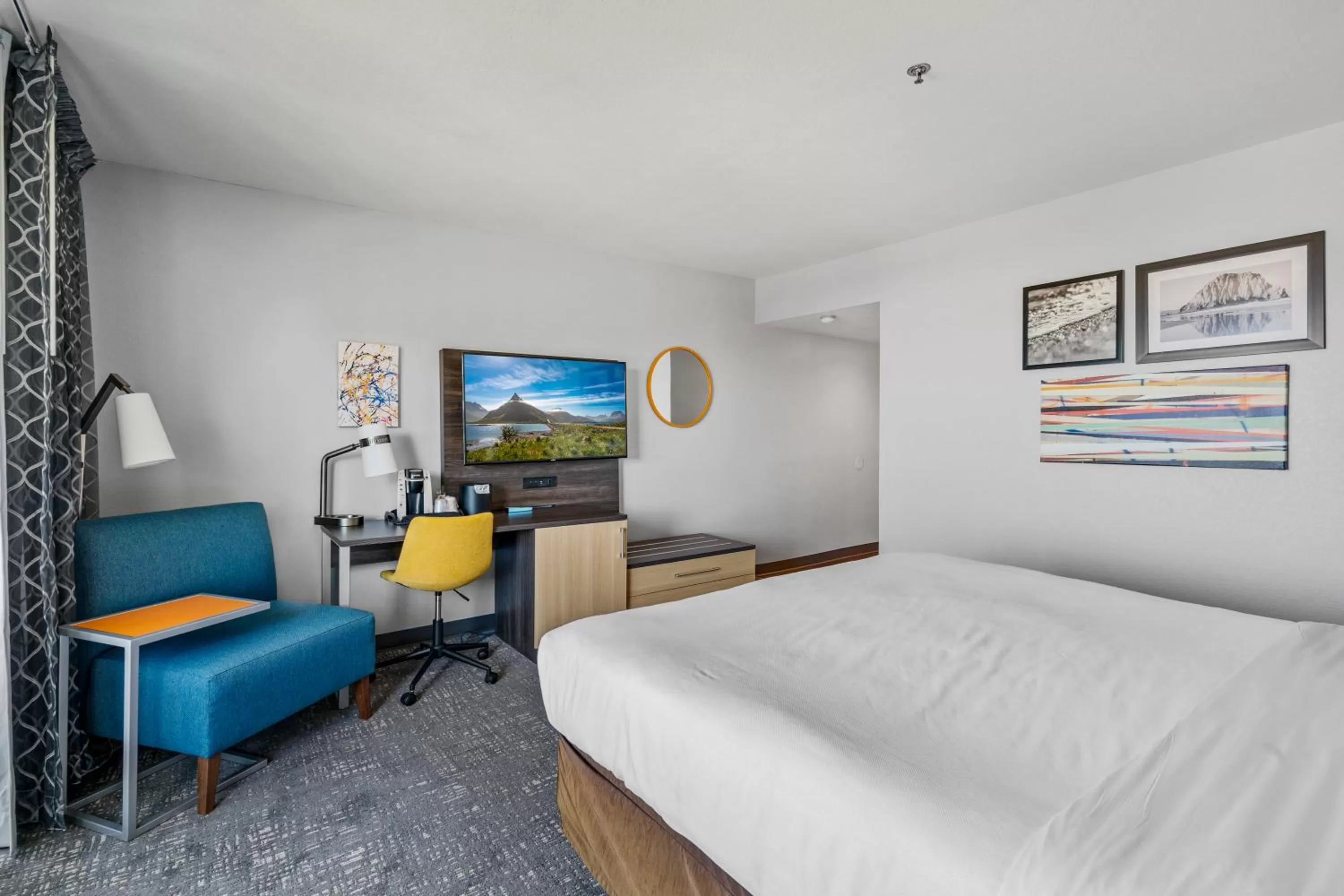 Bedroom, Bed in Hotel Avisa Downtown