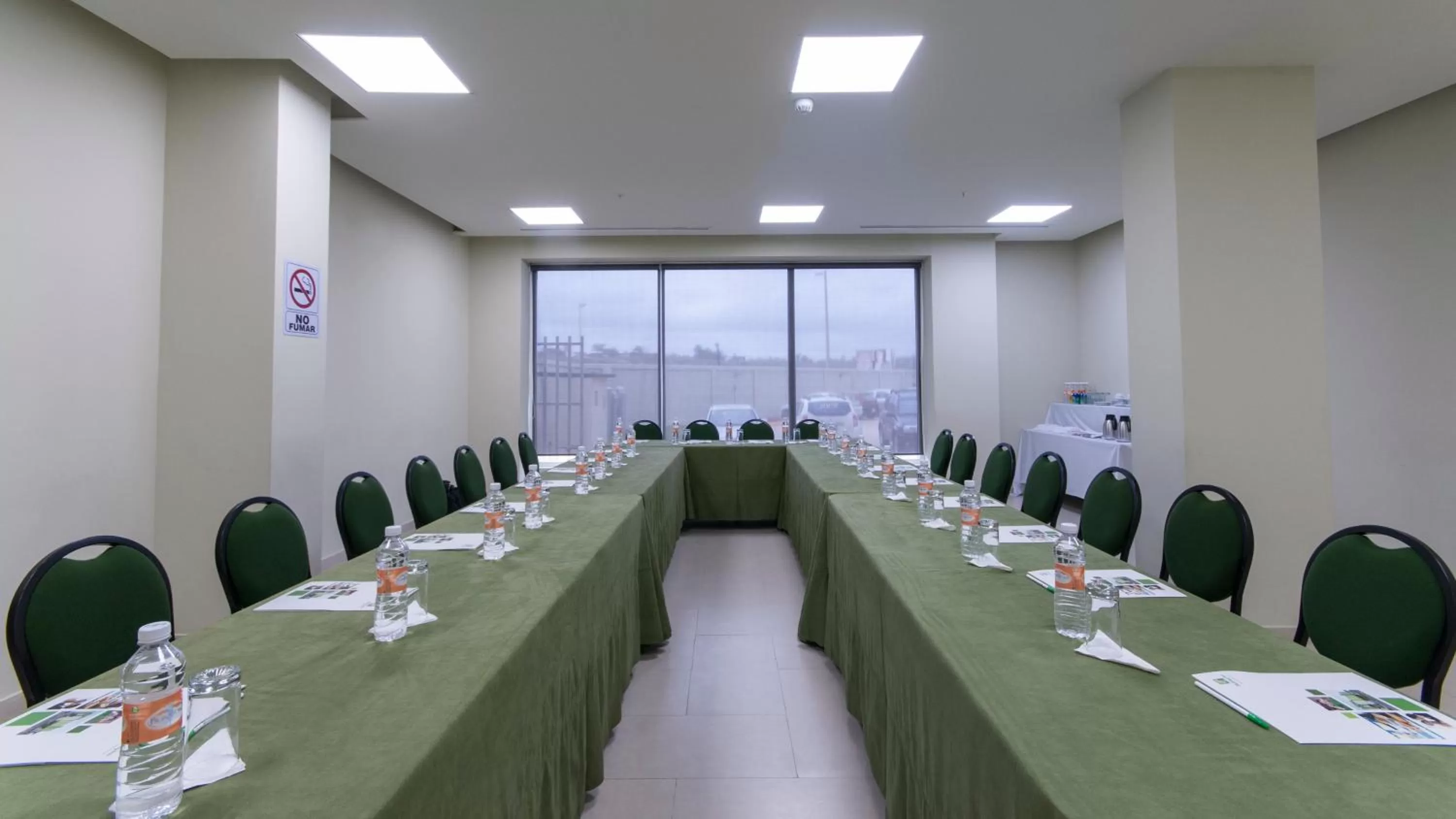 Meeting/conference room in Holiday Inn Coatzacoalcos by IHG