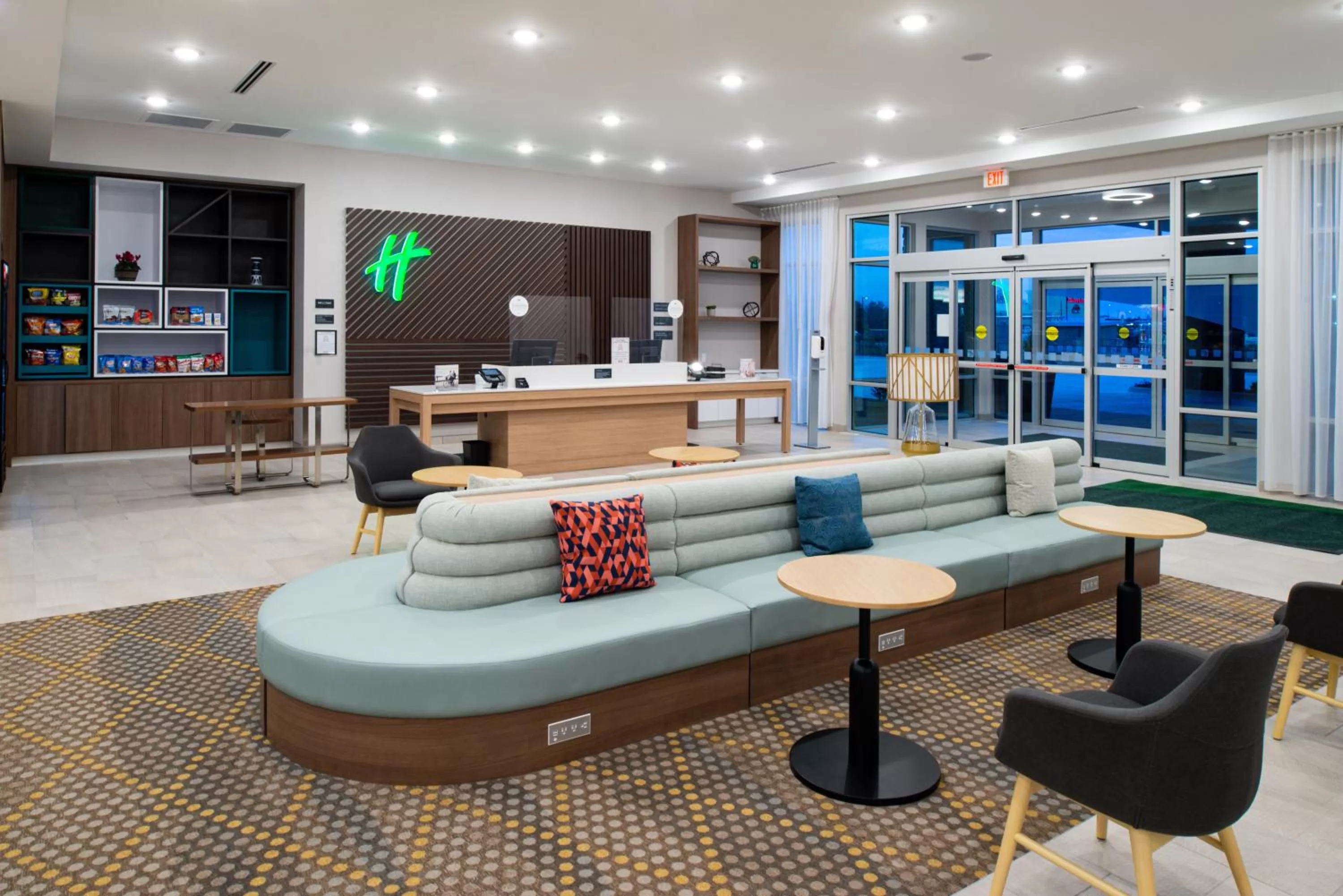 Property building in Holiday Inn Fort Worth - Alliance by IHG