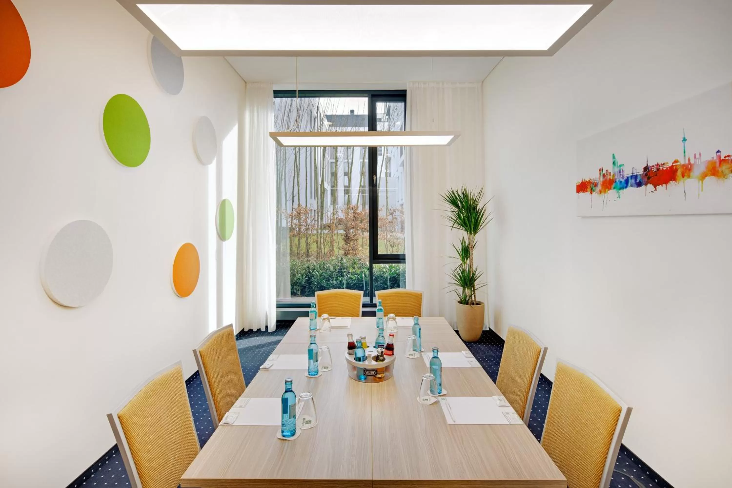 Meeting/conference room in Holiday Inn Düsseldorf City – Toulouser Allee by IHG