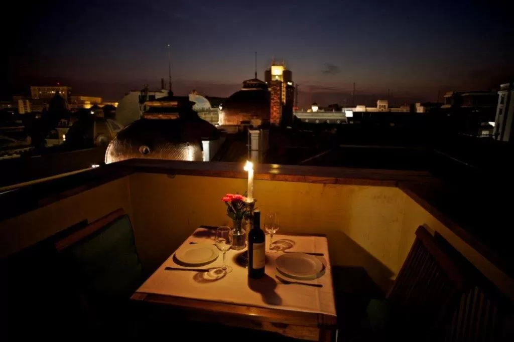 Drinks in Rembrandt Old Town