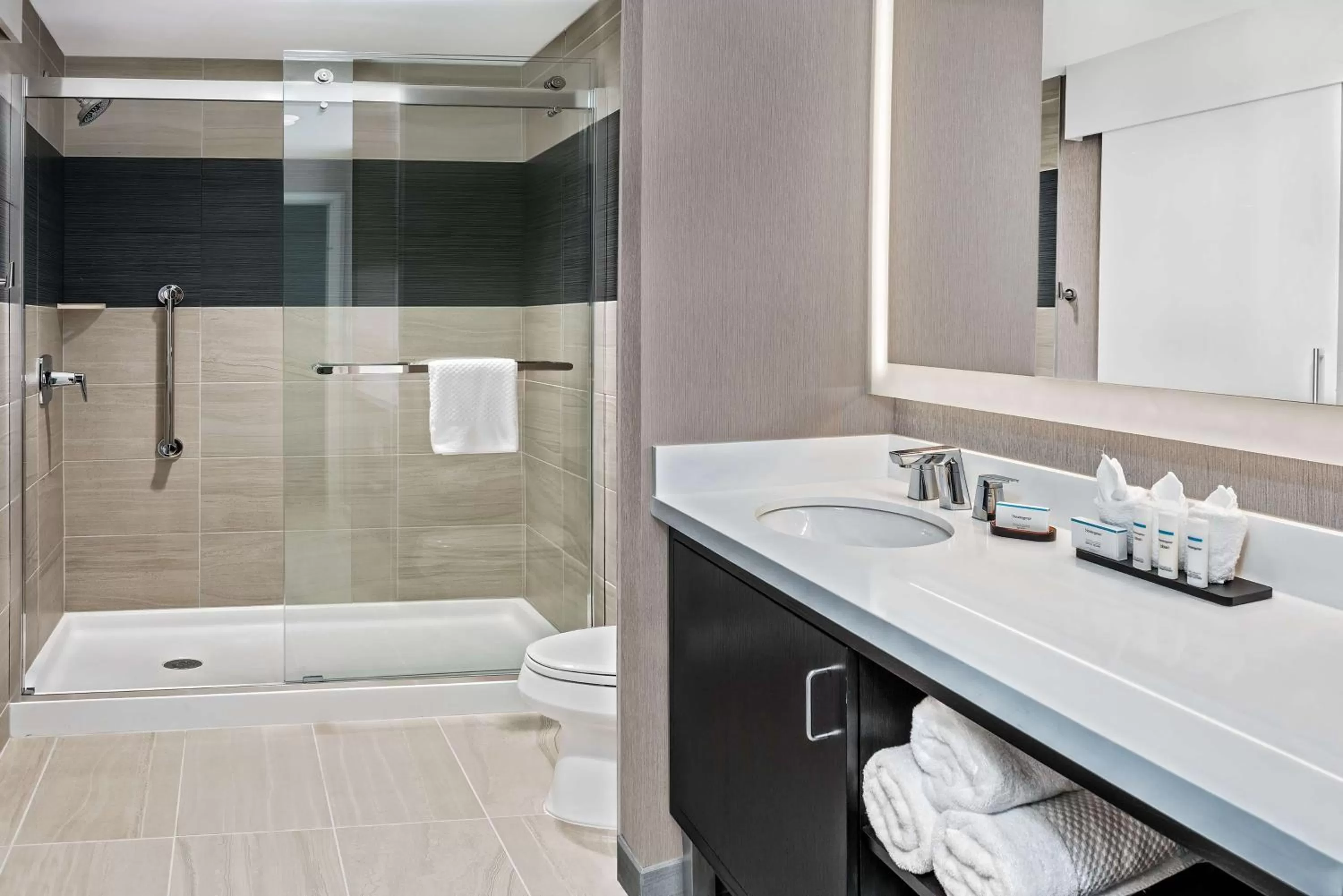 Bathroom in Embassy Suites by Hilton Houston West - Katy