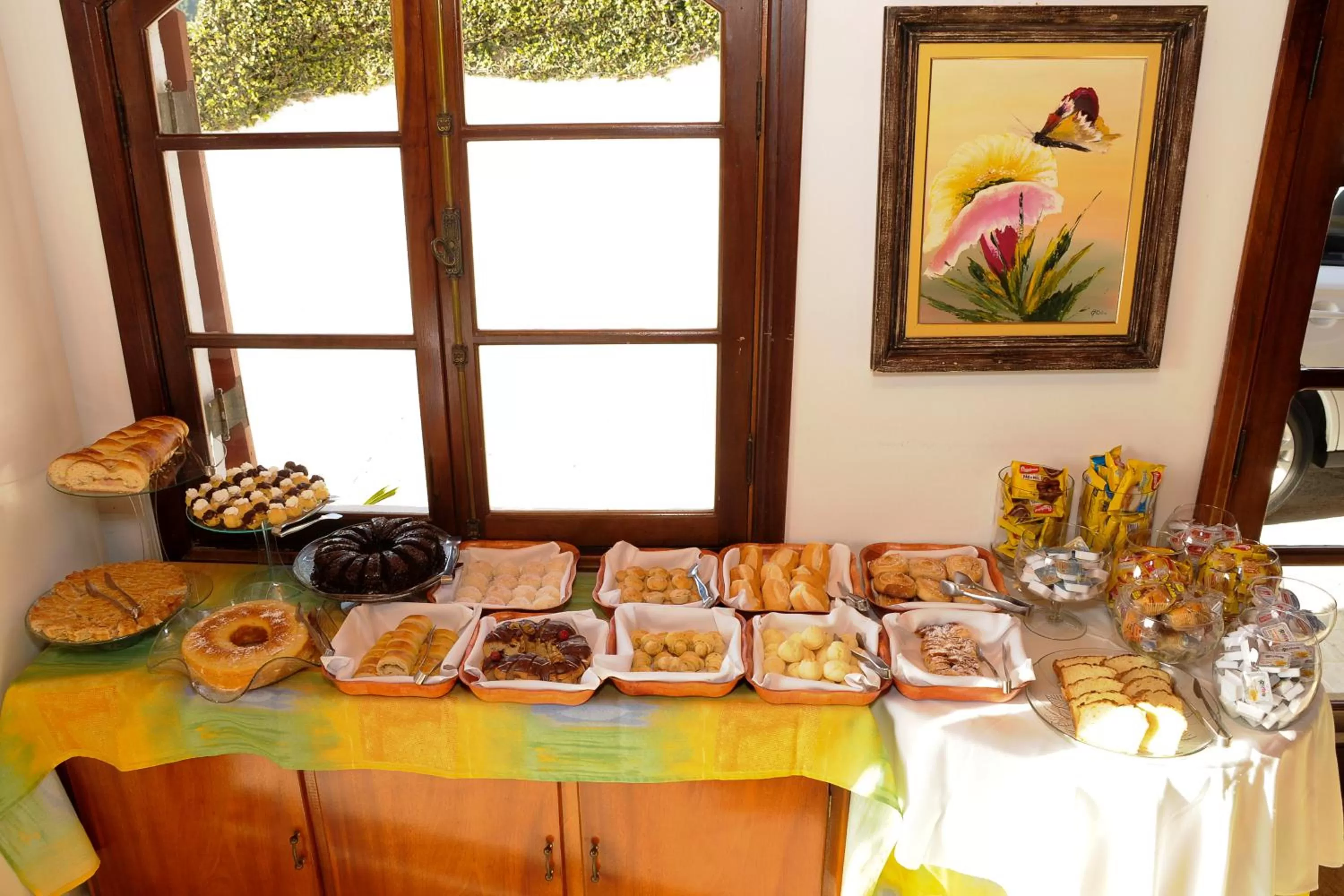 Continental breakfast in Pousada da Lua