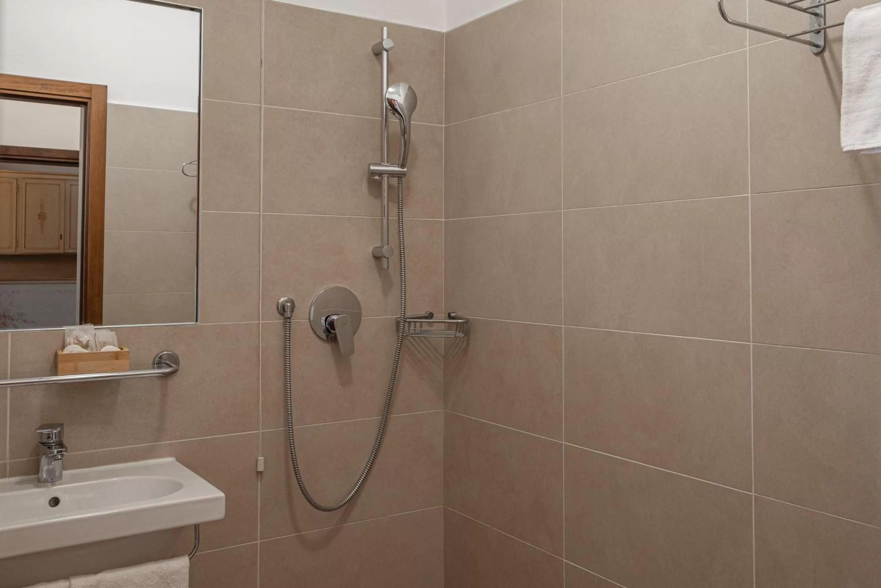 Bedroom in Hotel al Sotoportego