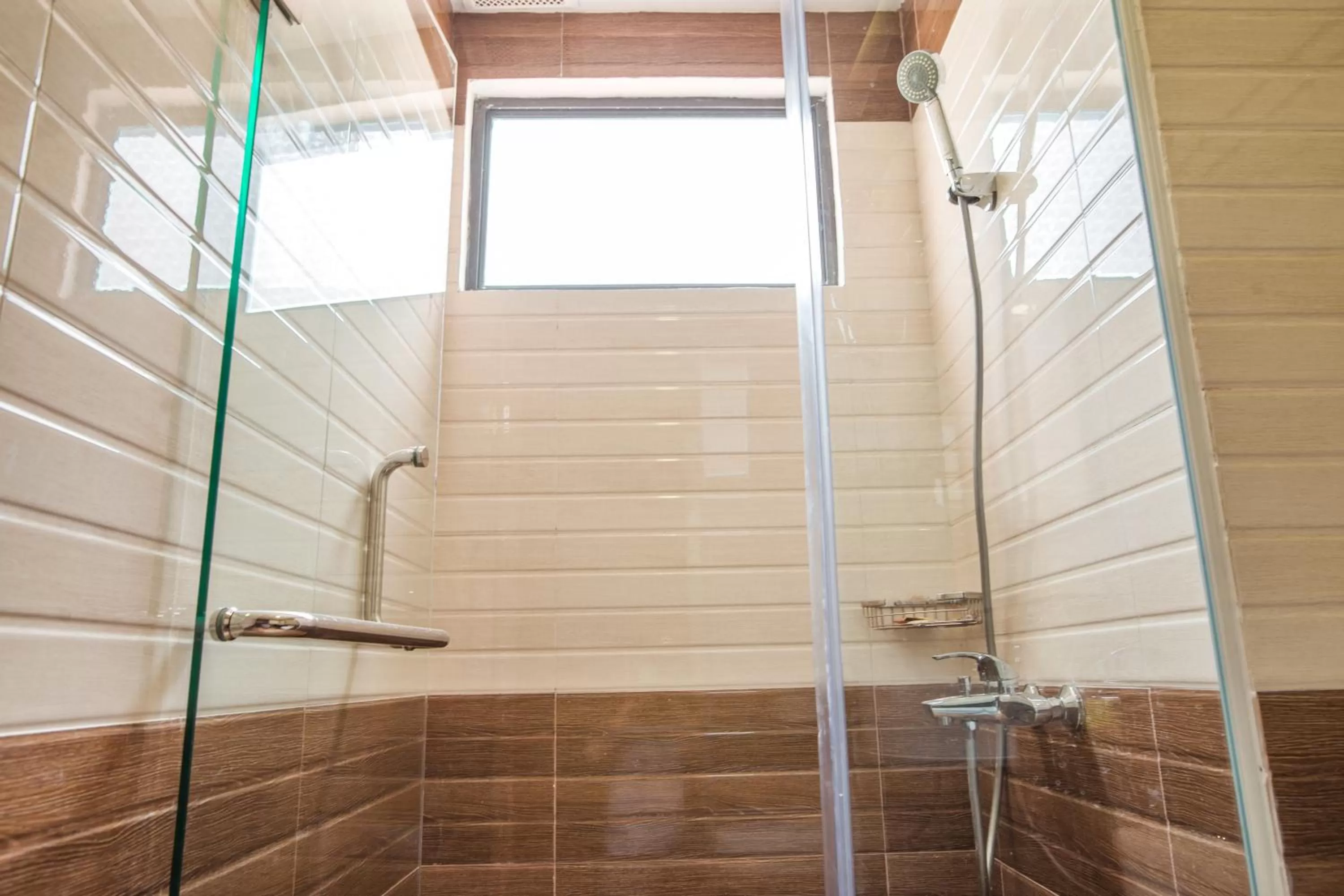 Bathroom in Aladin Hotel