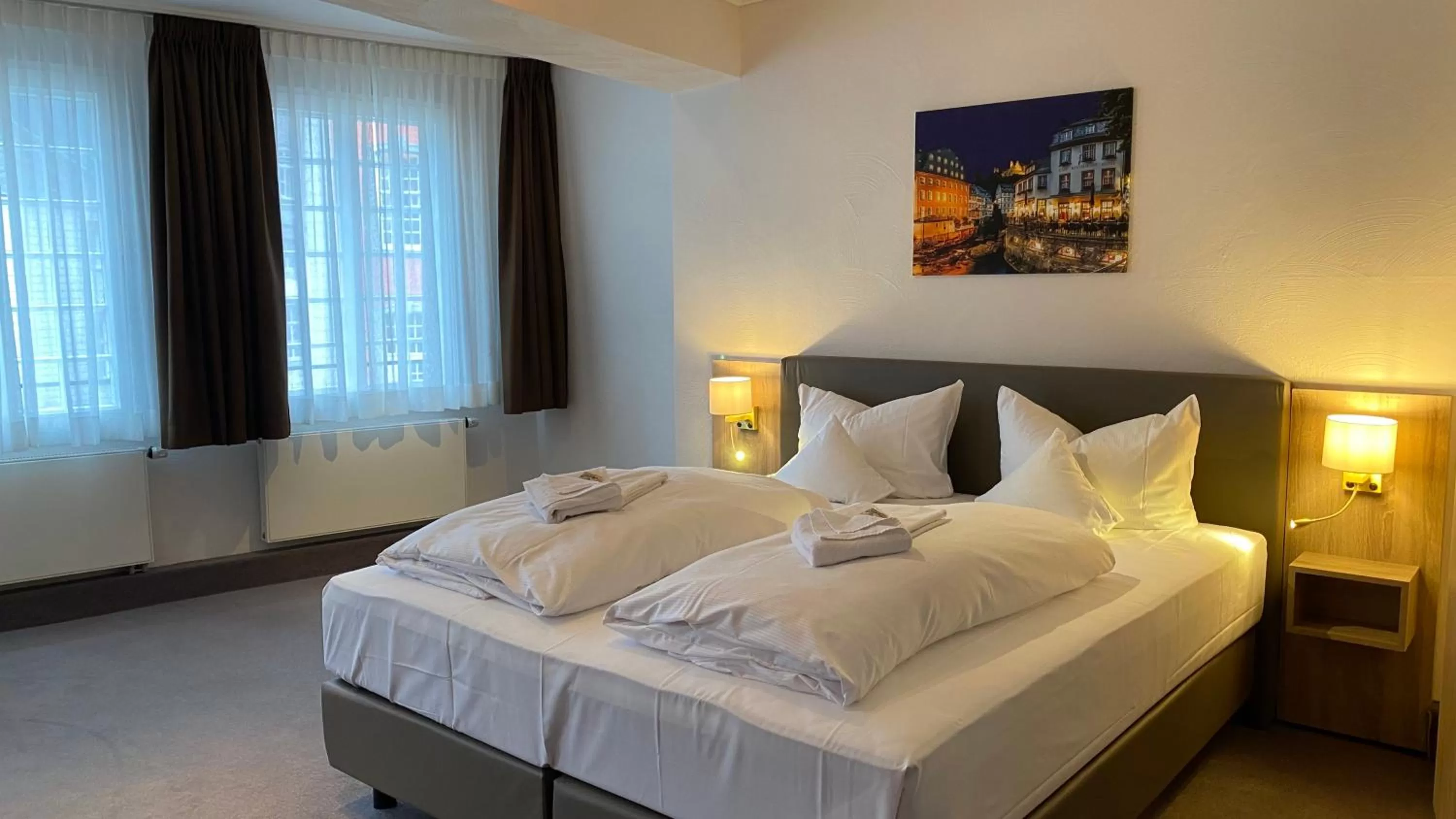 Bed in Horchem Hotel-Restaurant-Café-Bar