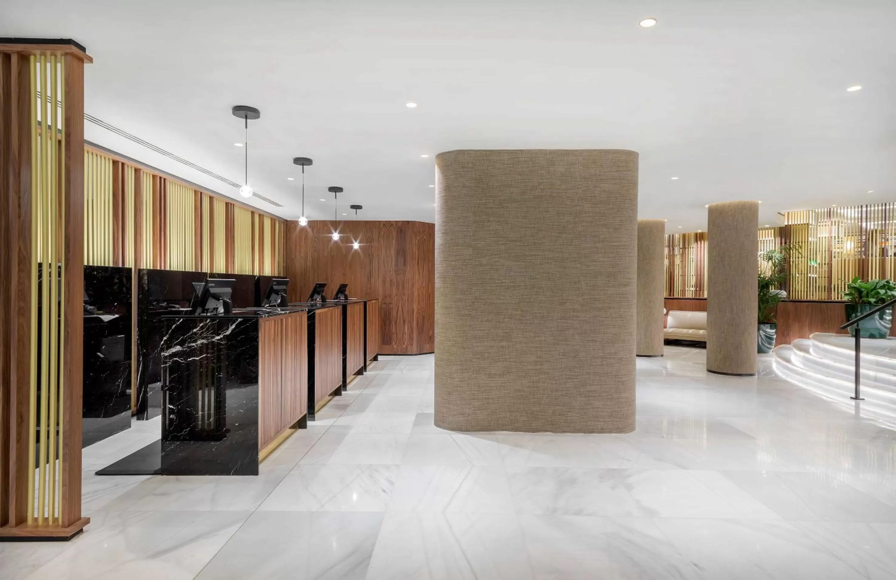 Lobby or reception in Melia White House Hotel