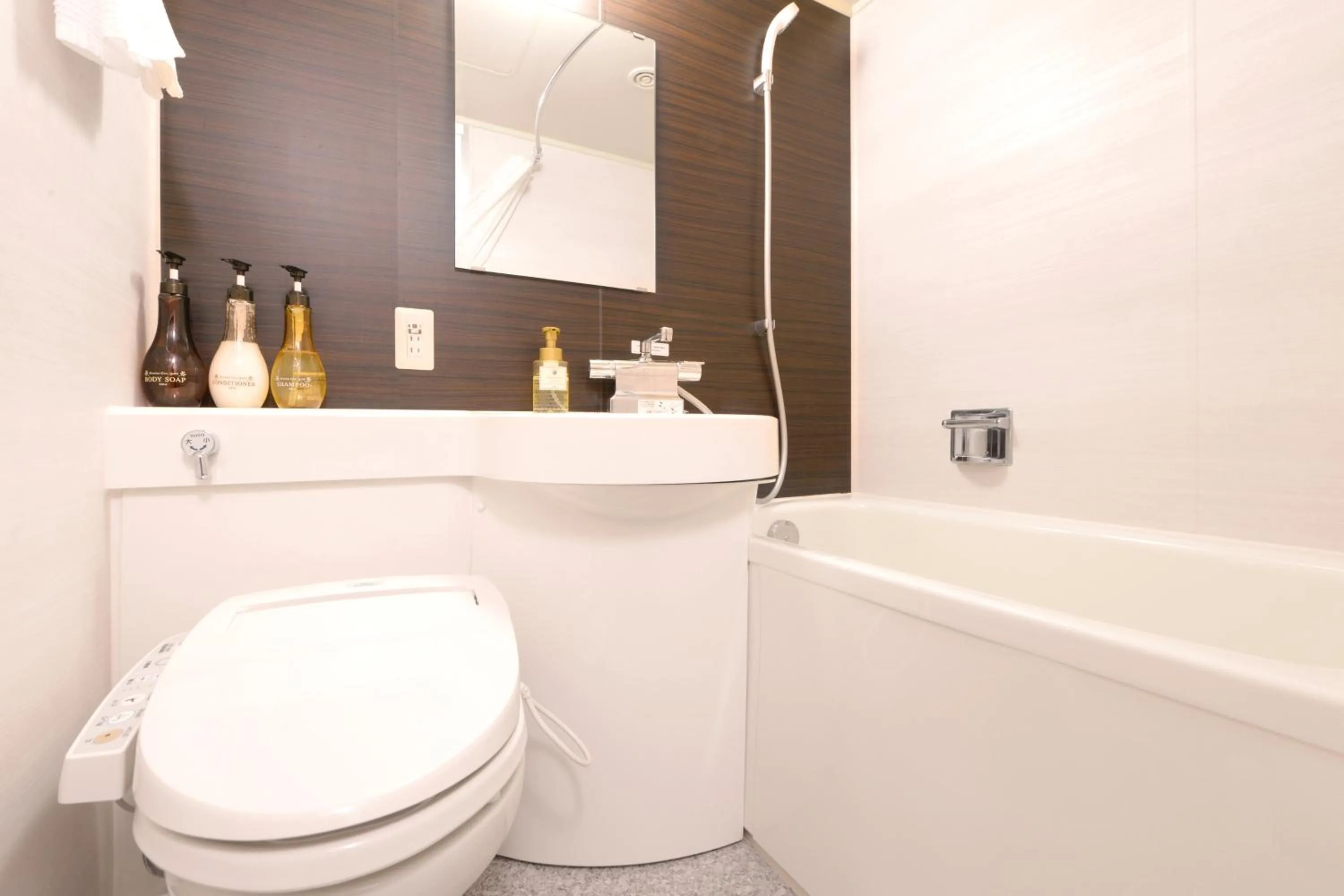 Shower in Vessel Inn Yachiyo Katsudai Station