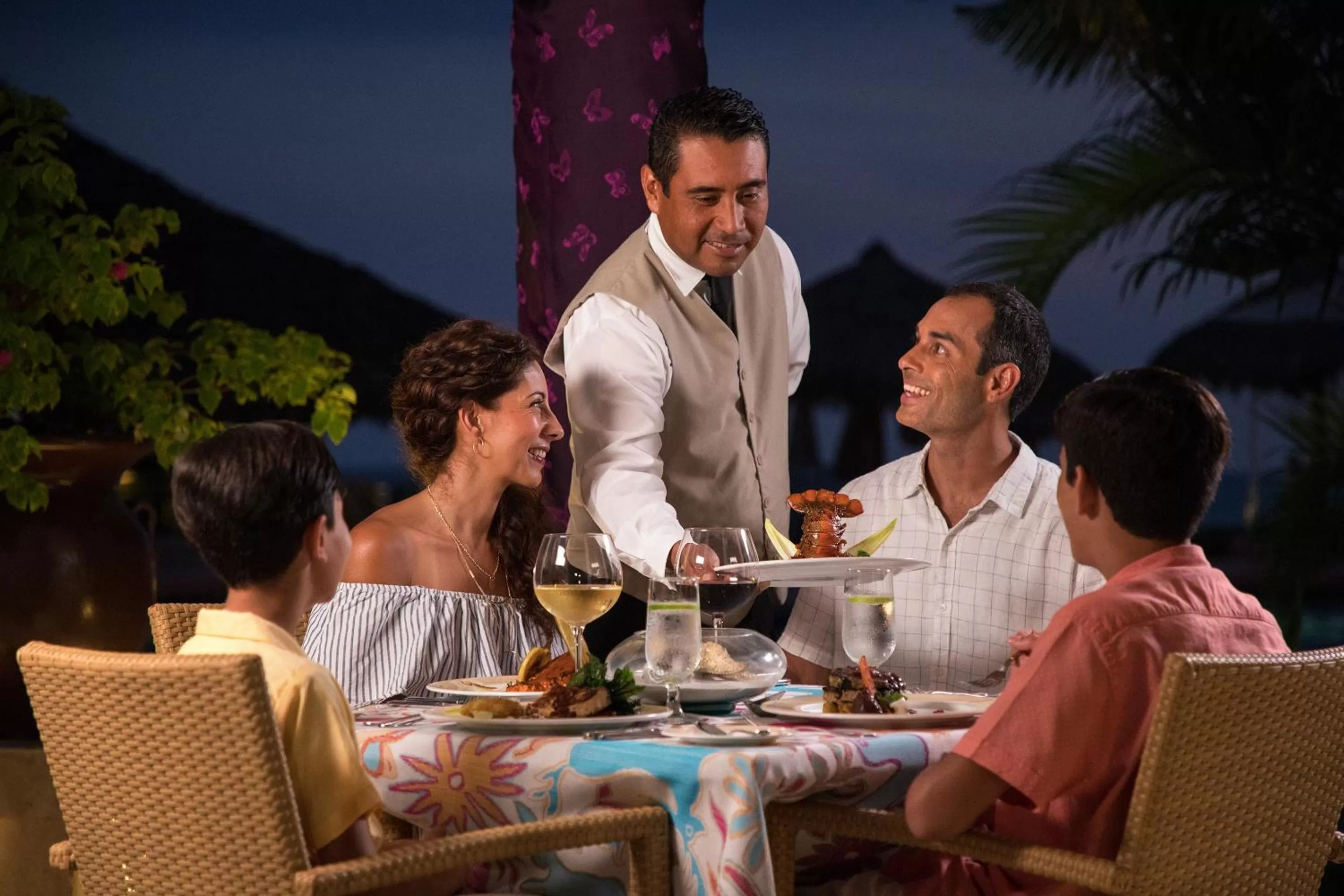 Restaurant/places to eat in Sunscape Dorado Pacifico Ixtapa Resort & Spa- All Inclusive