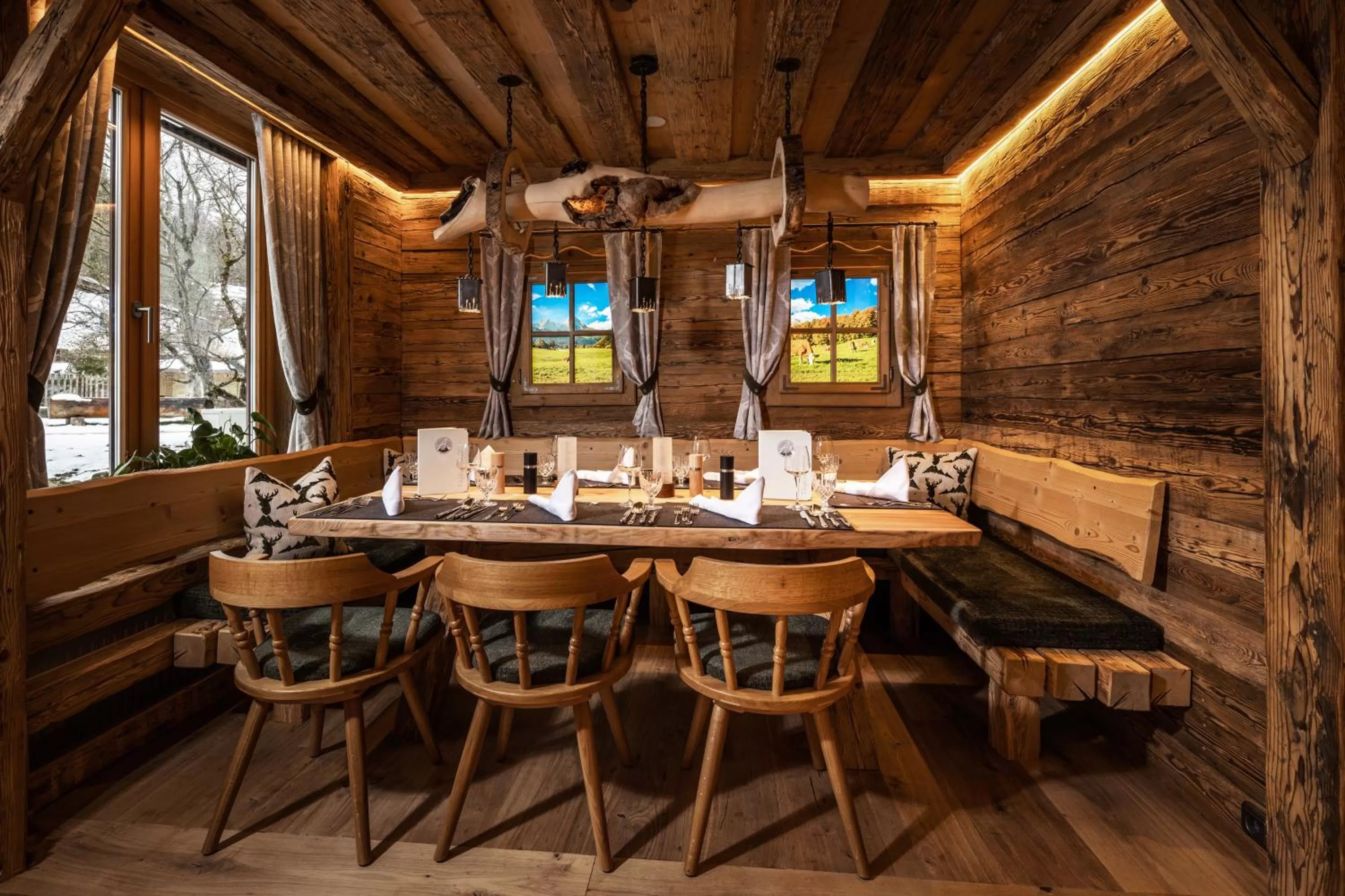 Restaurant/places to eat in Alm- & Wellnesshotel Alpenhof