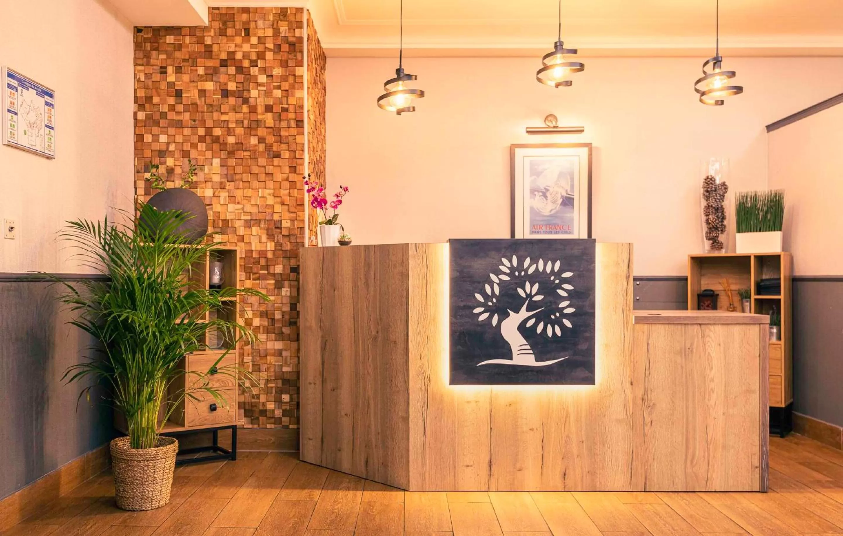 Restaurant/places to eat in Best Western Marseille Aeroport