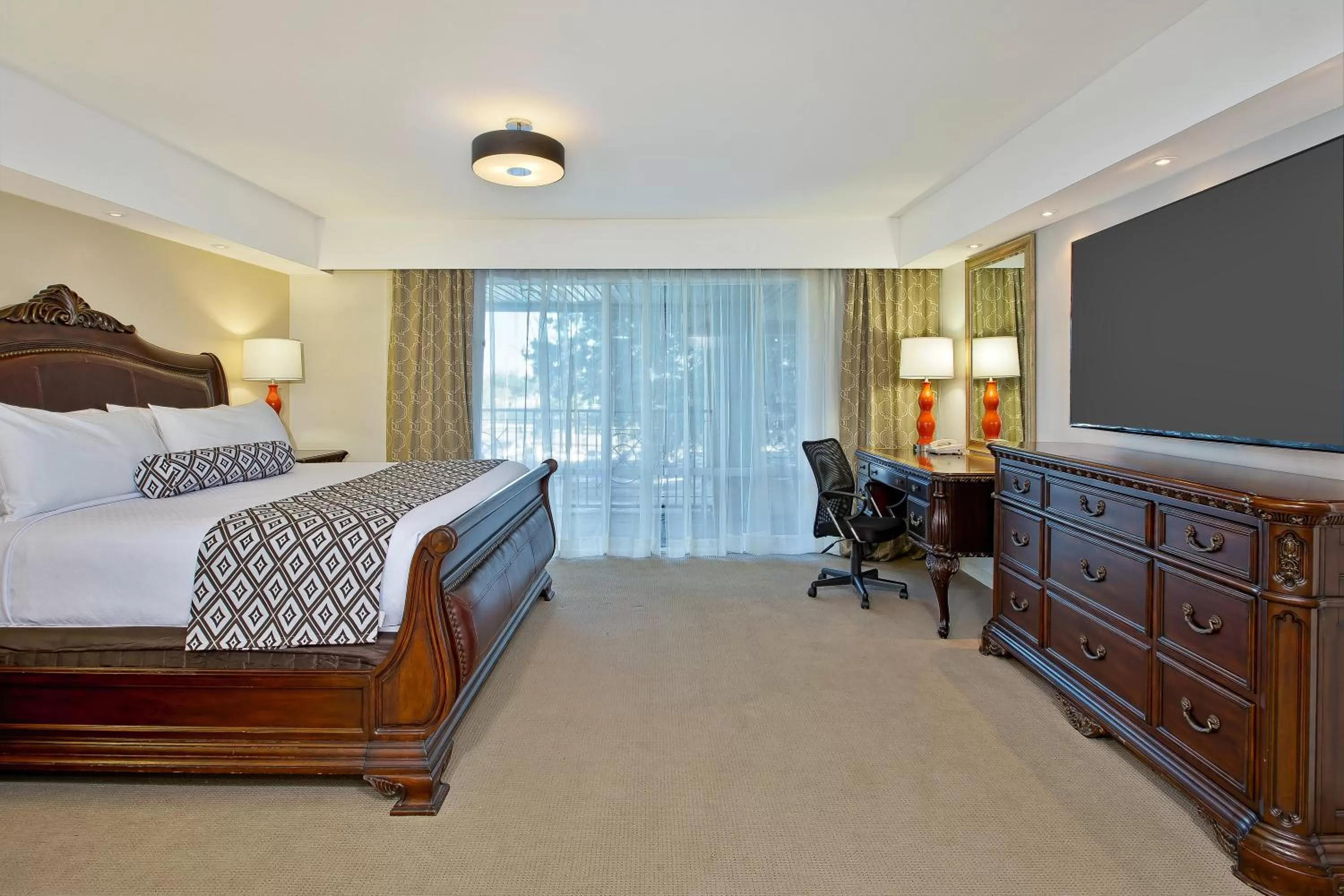 Bedroom, Bed in Wyndham Houston near NRG Park - Medical Center