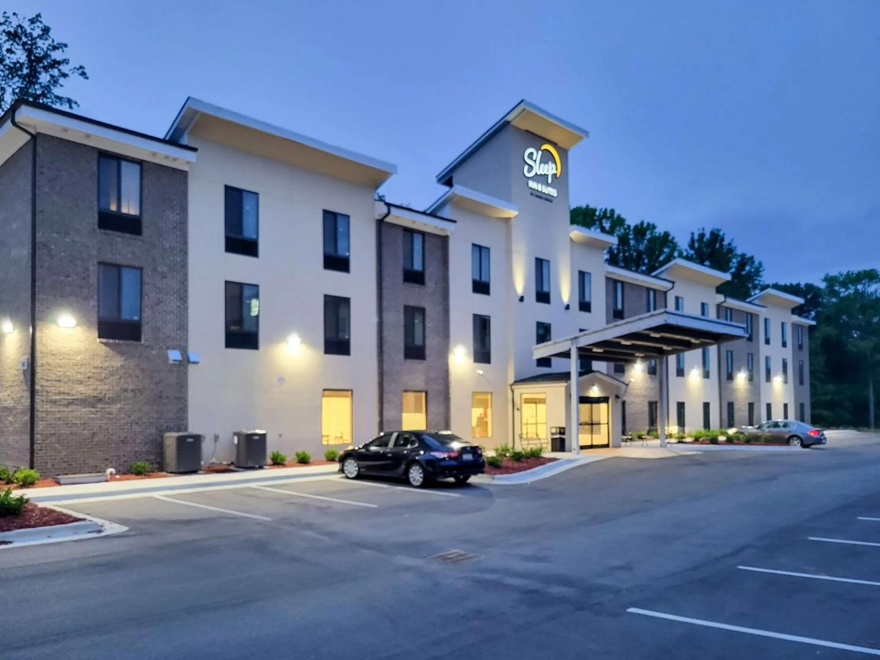 Sleep Inn Greensboro - Coliseum Area