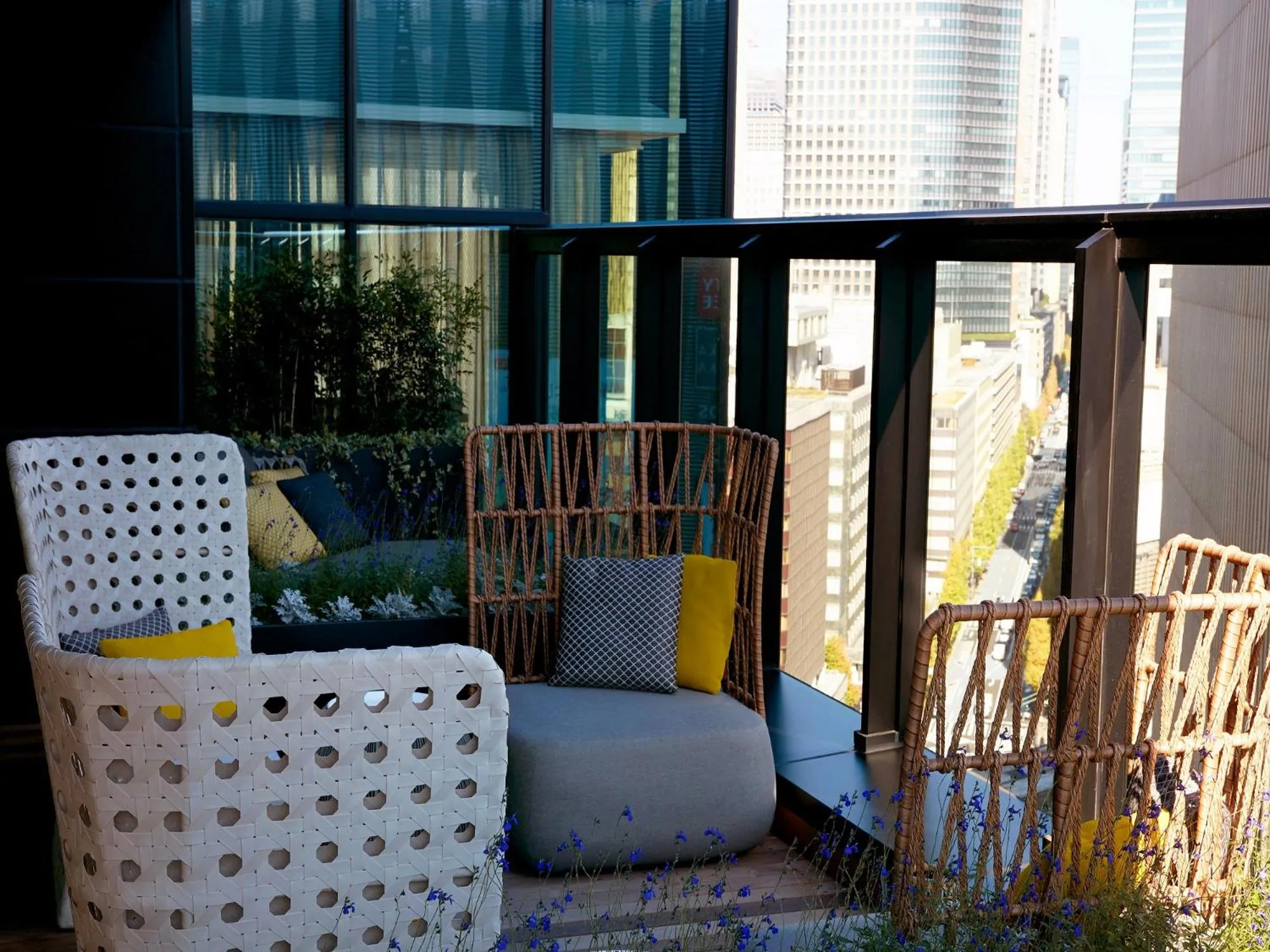 Seating area in The Gate Hotel Tokyo by Hulic