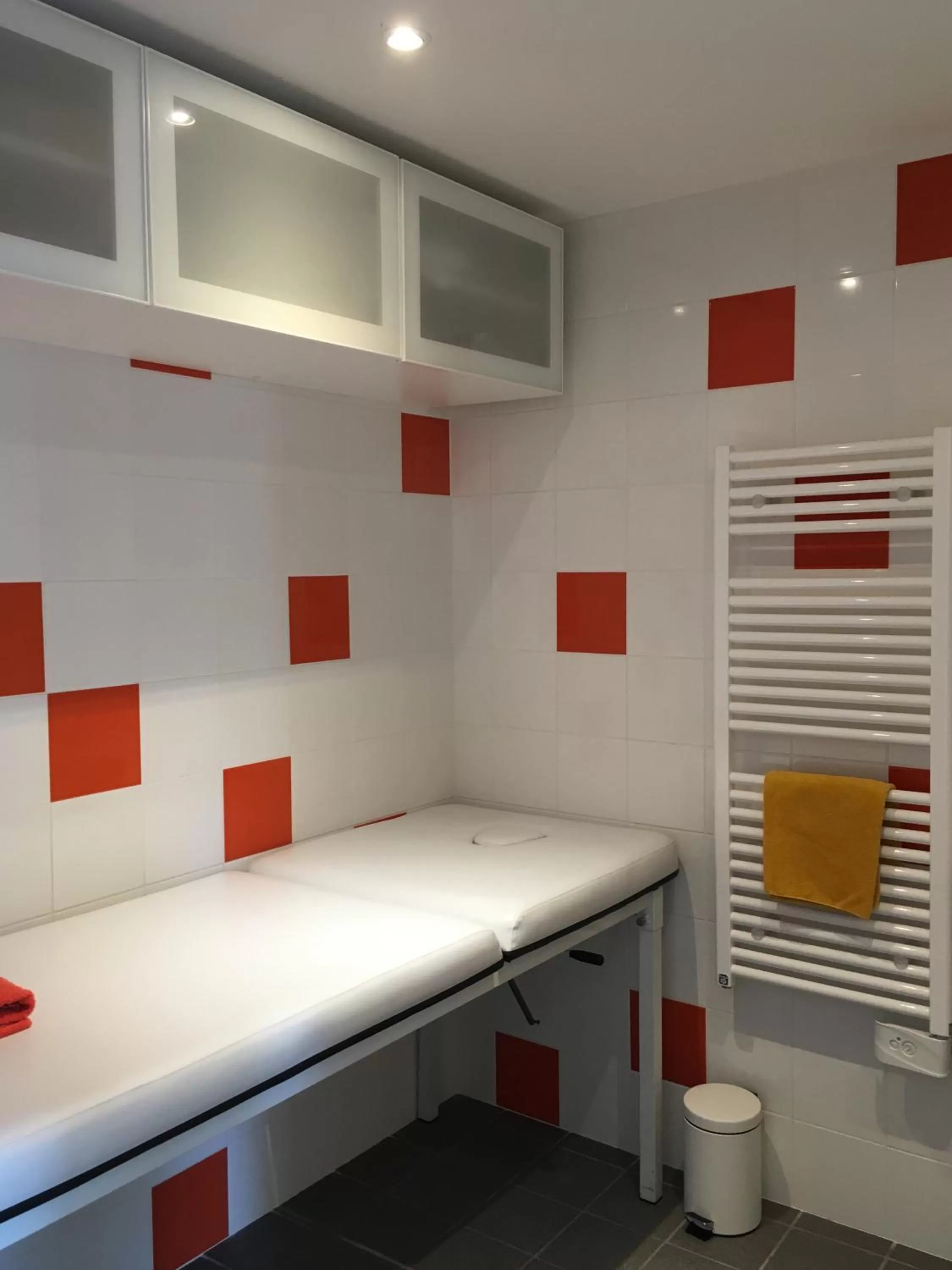 Shower, Bathroom in La Casa Bonita