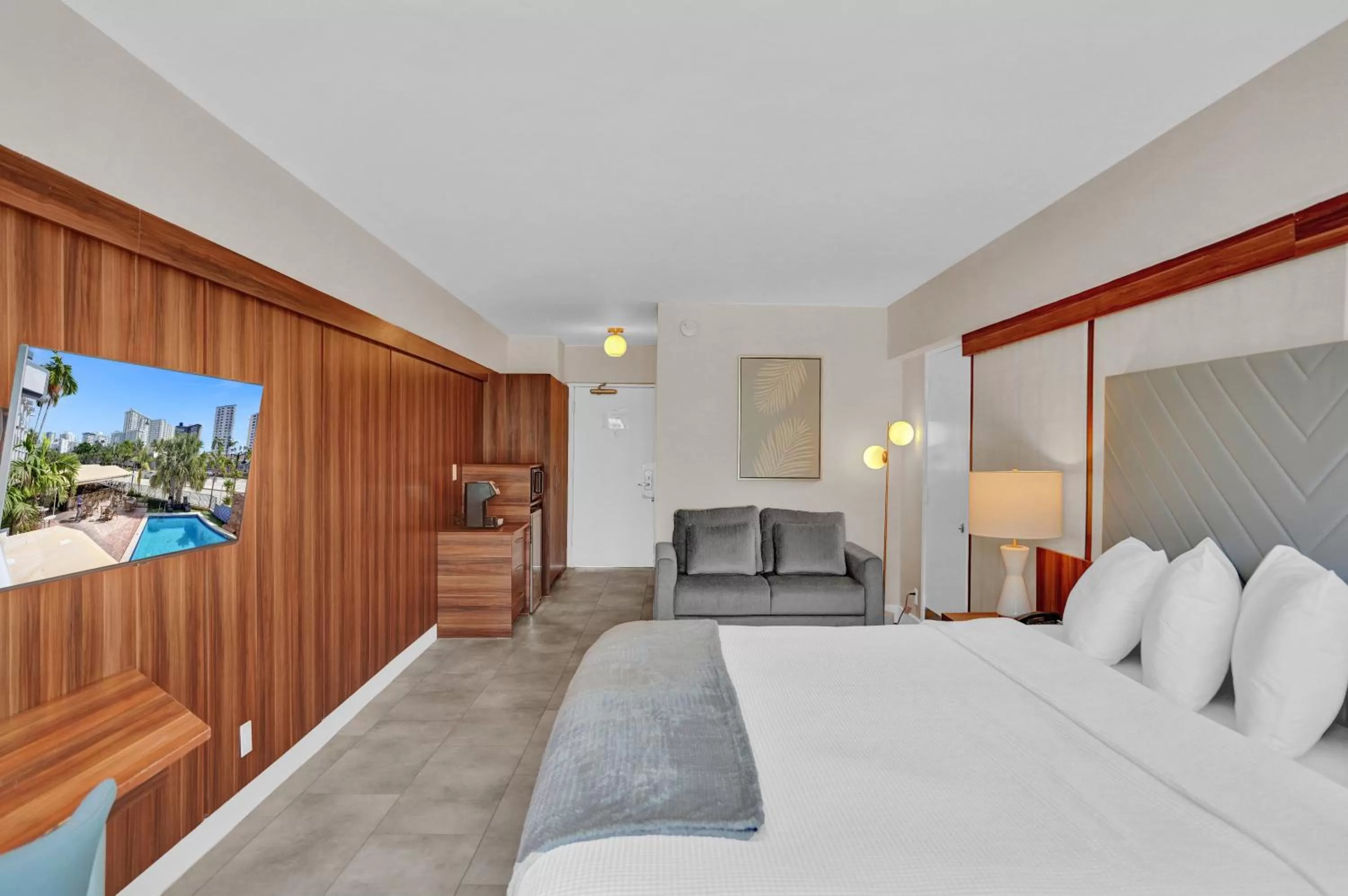 Other, Bed in The Garden Hotel & Resort