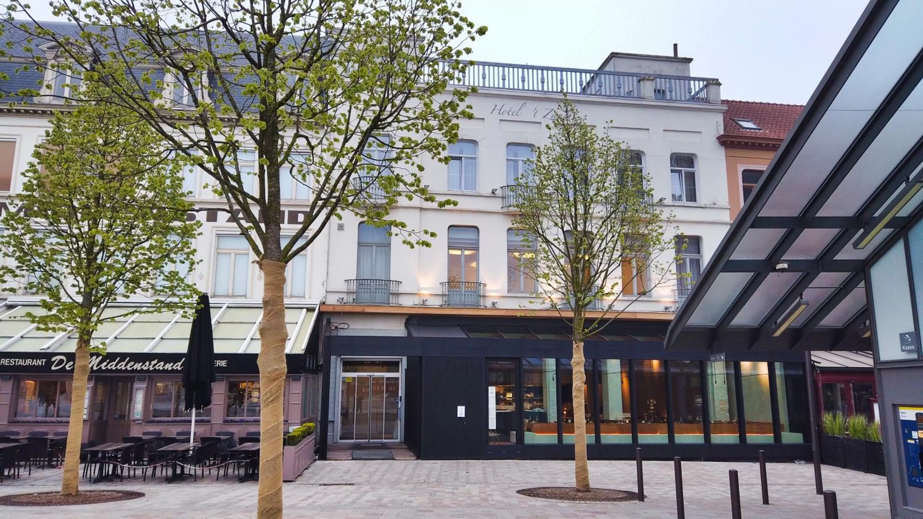 Property building in Hotel Bliss