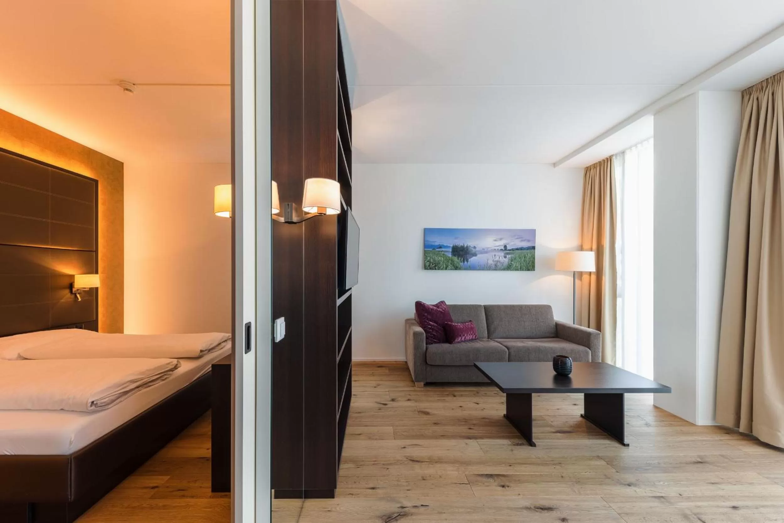 Staff, Bed in Hotel kommod