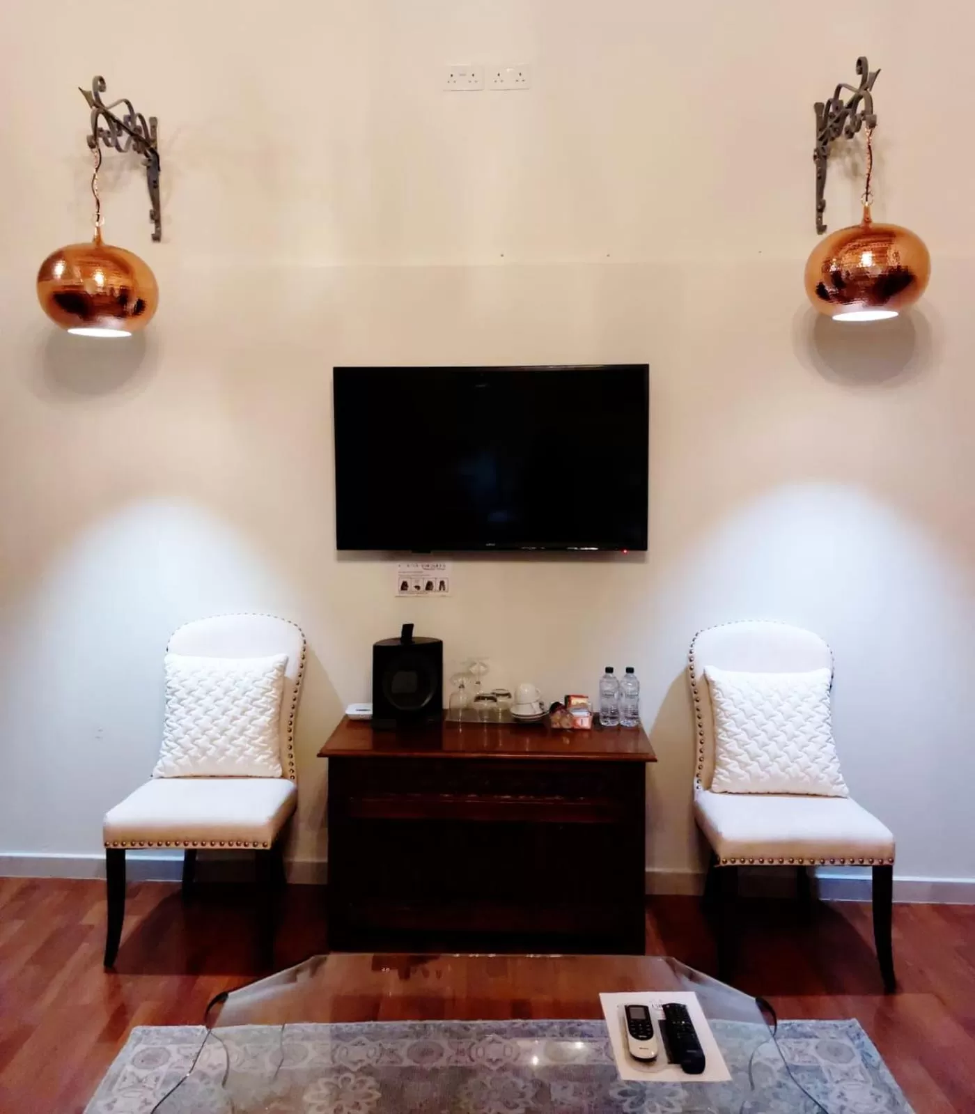 TV and multimedia in Casa Birmula Boutique Hotel