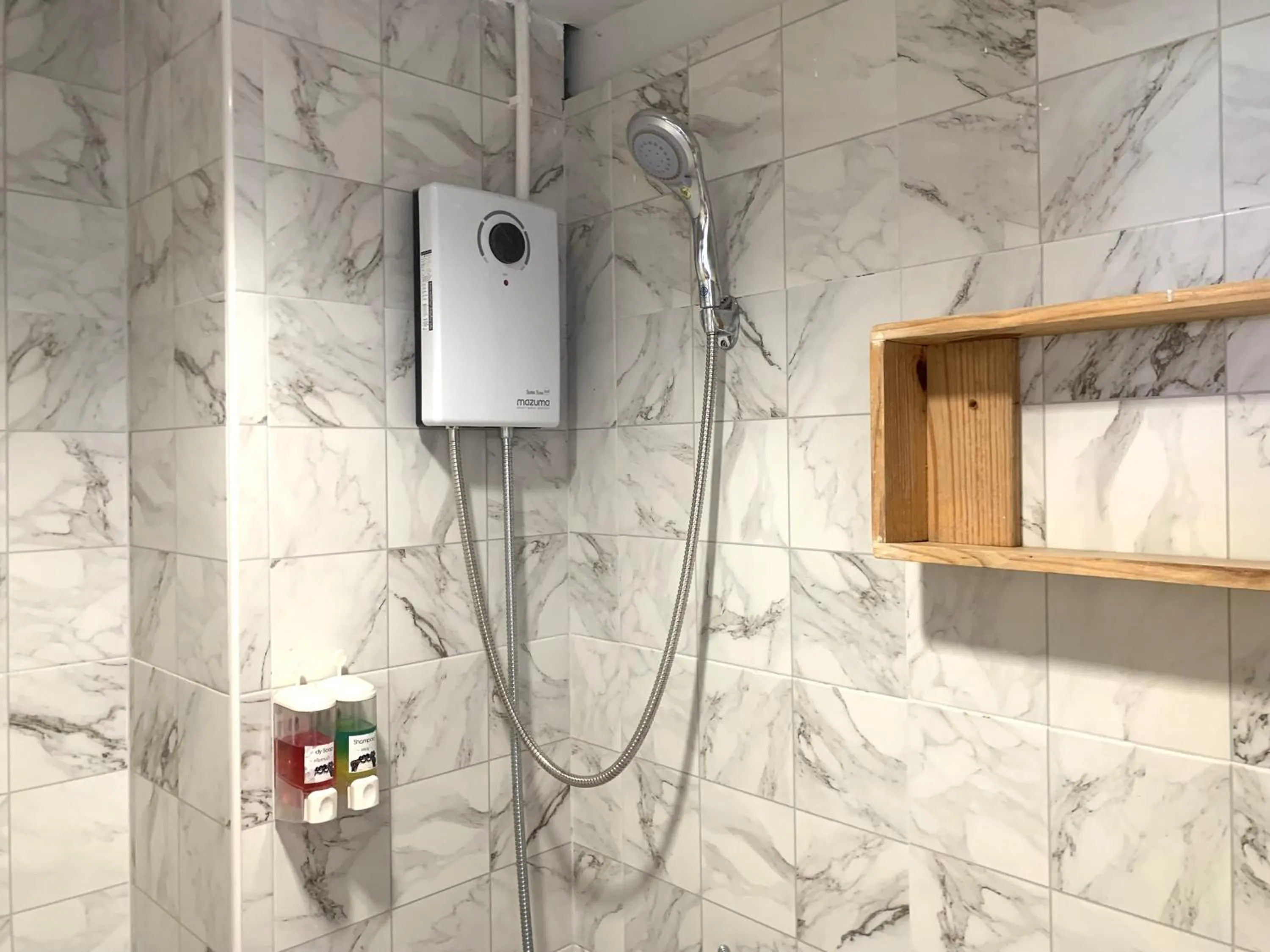 Bathroom in Sleep Sheep Phuket Hostel SHA