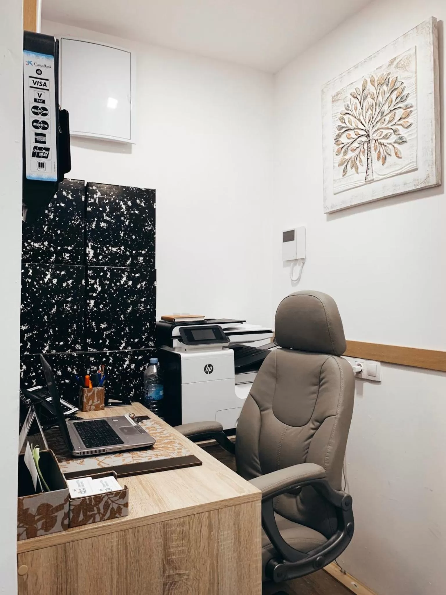 Property building in Alicante Center Apart