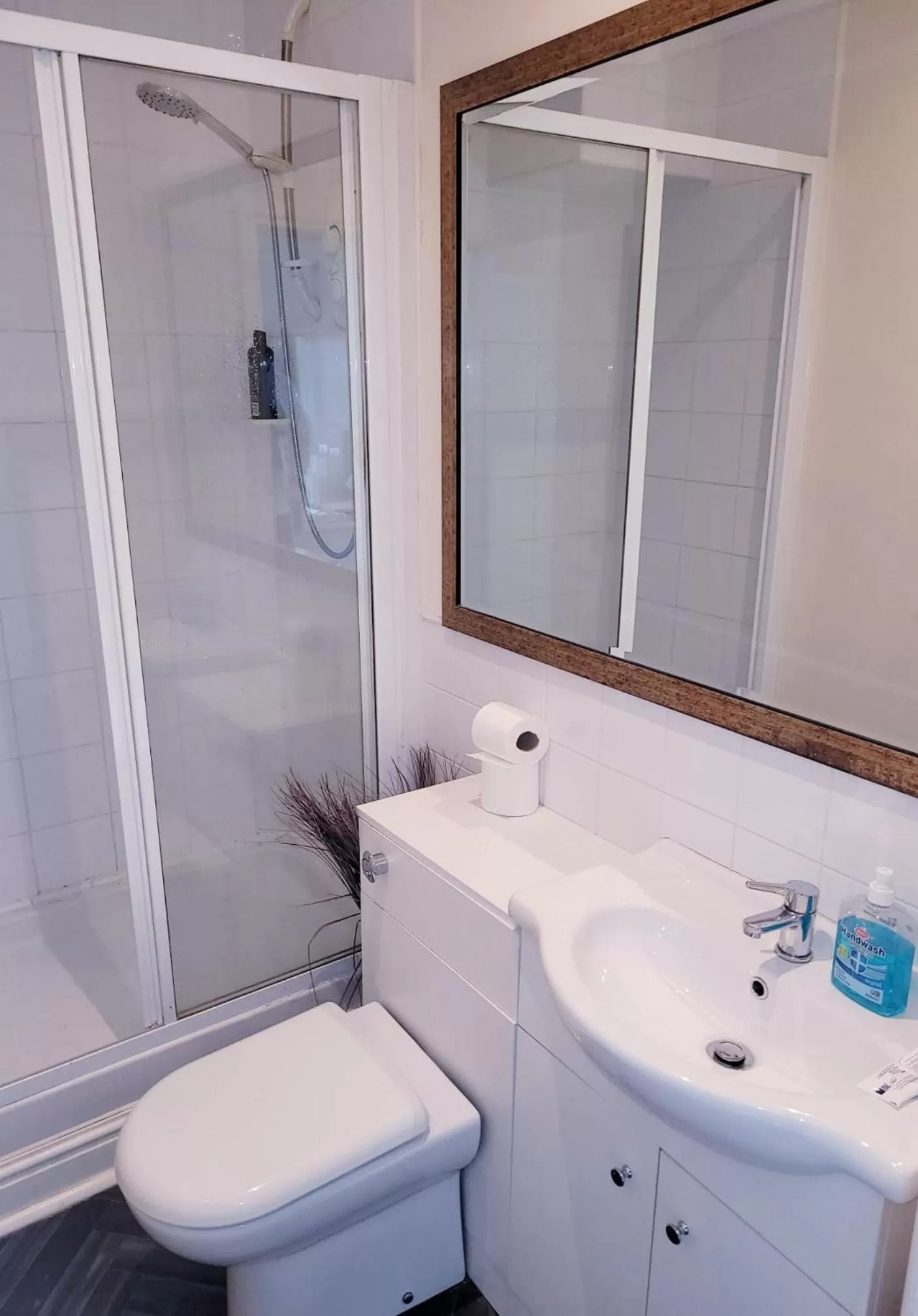 Bathroom in The Grey Horse