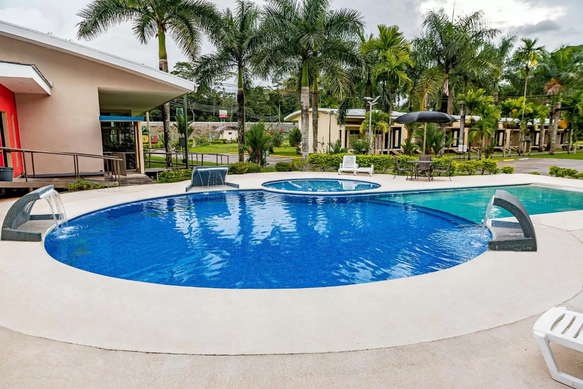 Pool view in Hotel Los Rios