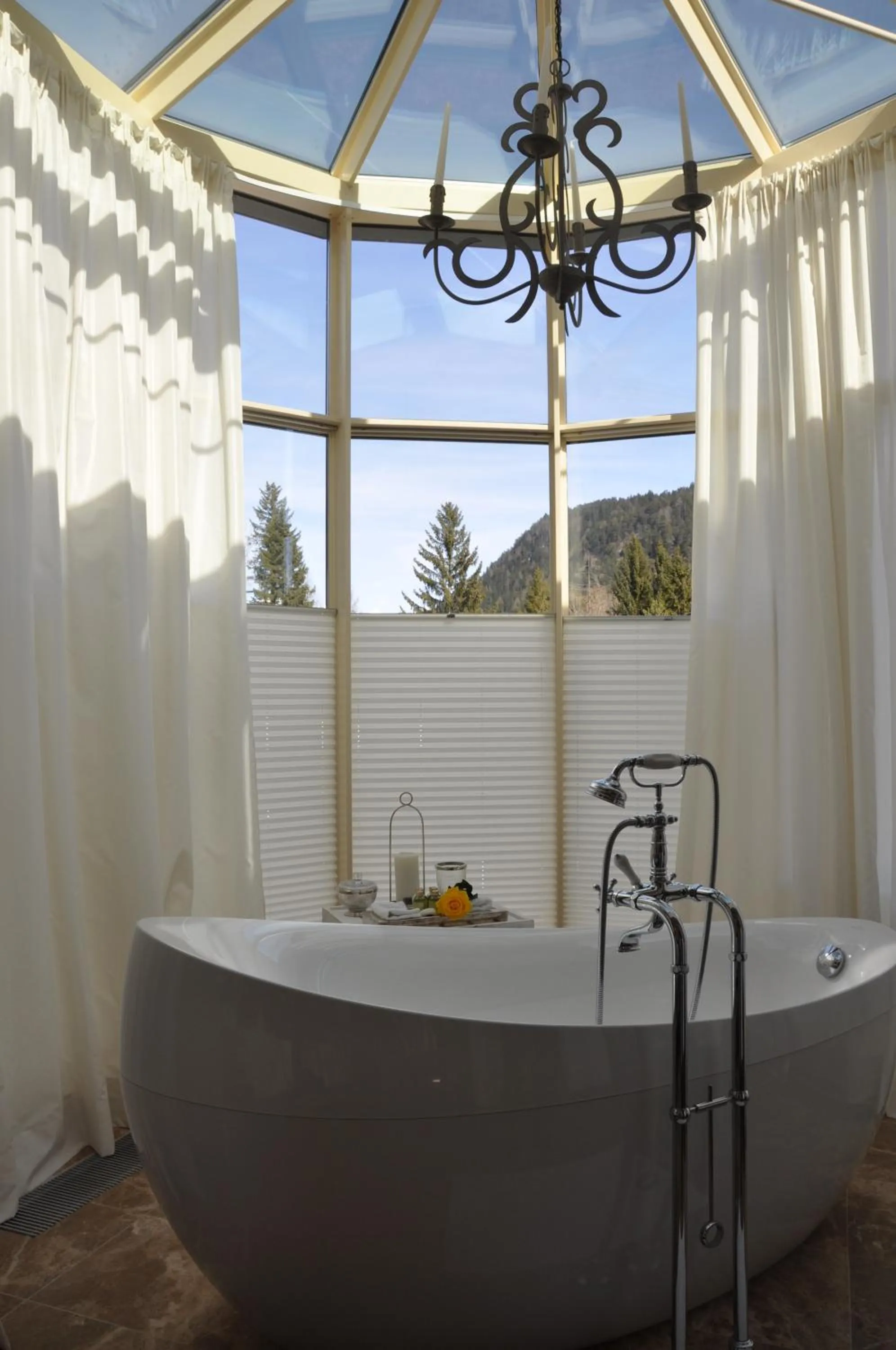 Bathroom in Astoria Resort