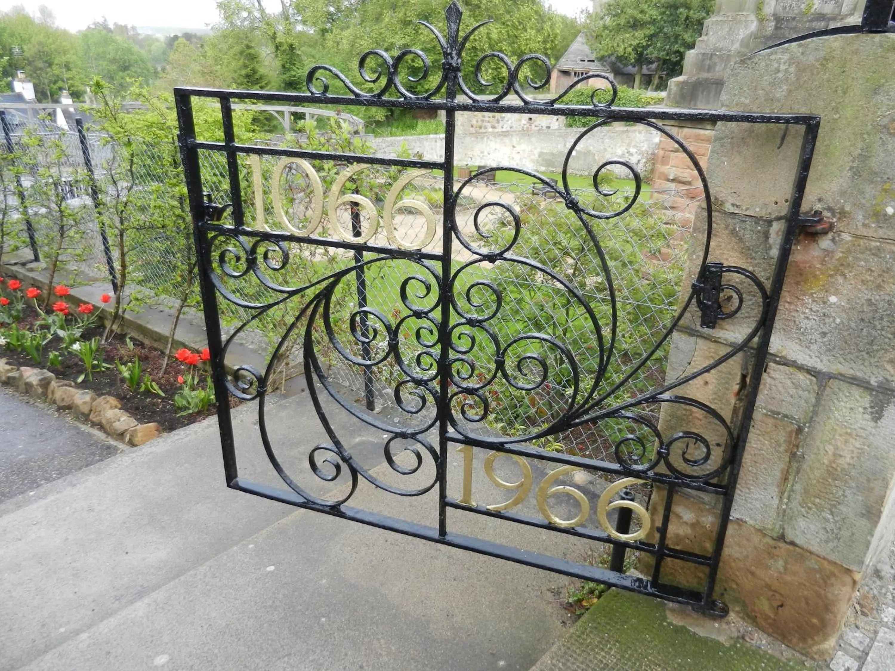 Property building in Mansfield Castle Hotel