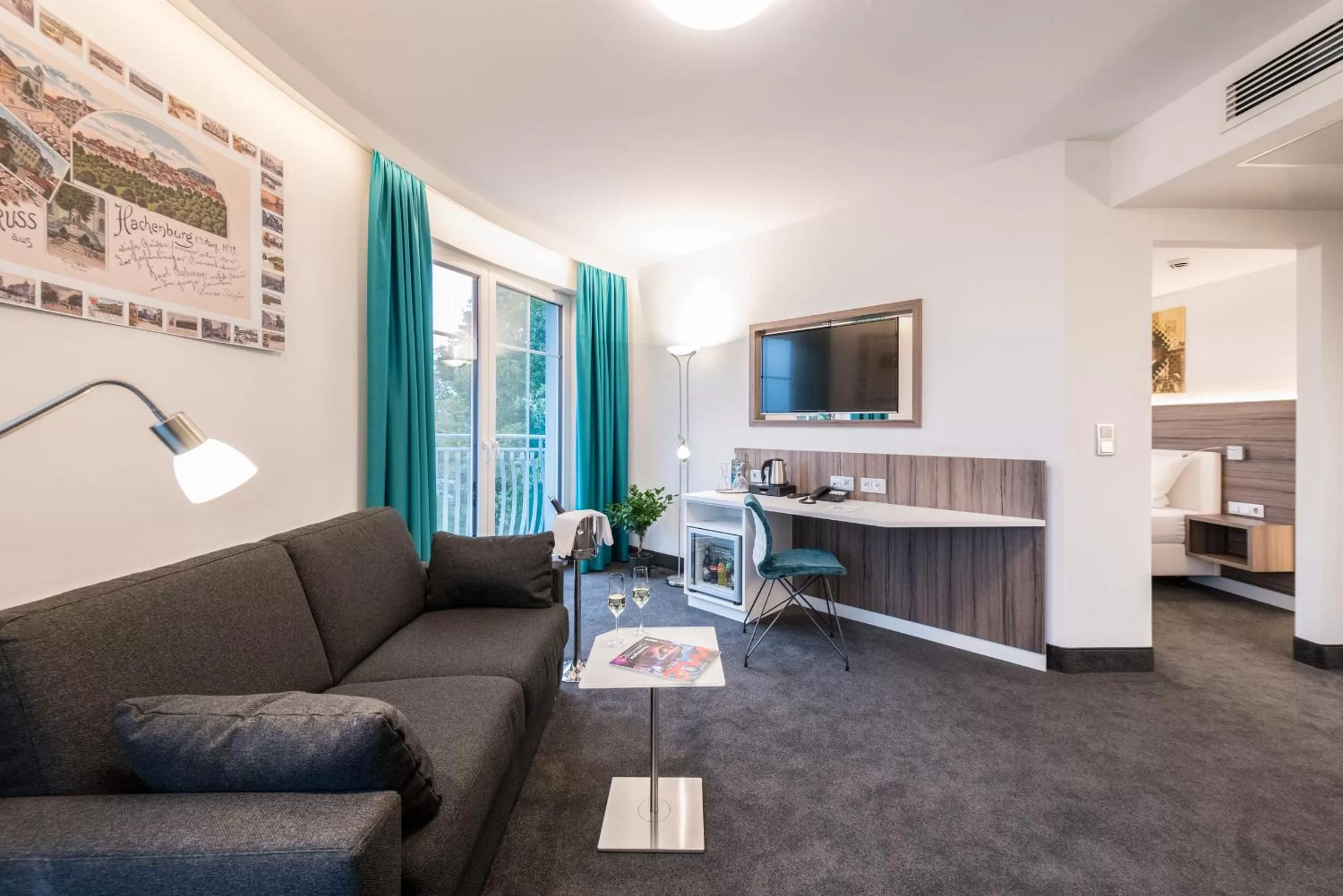 TV and multimedia in Parkhotel Hachenburg