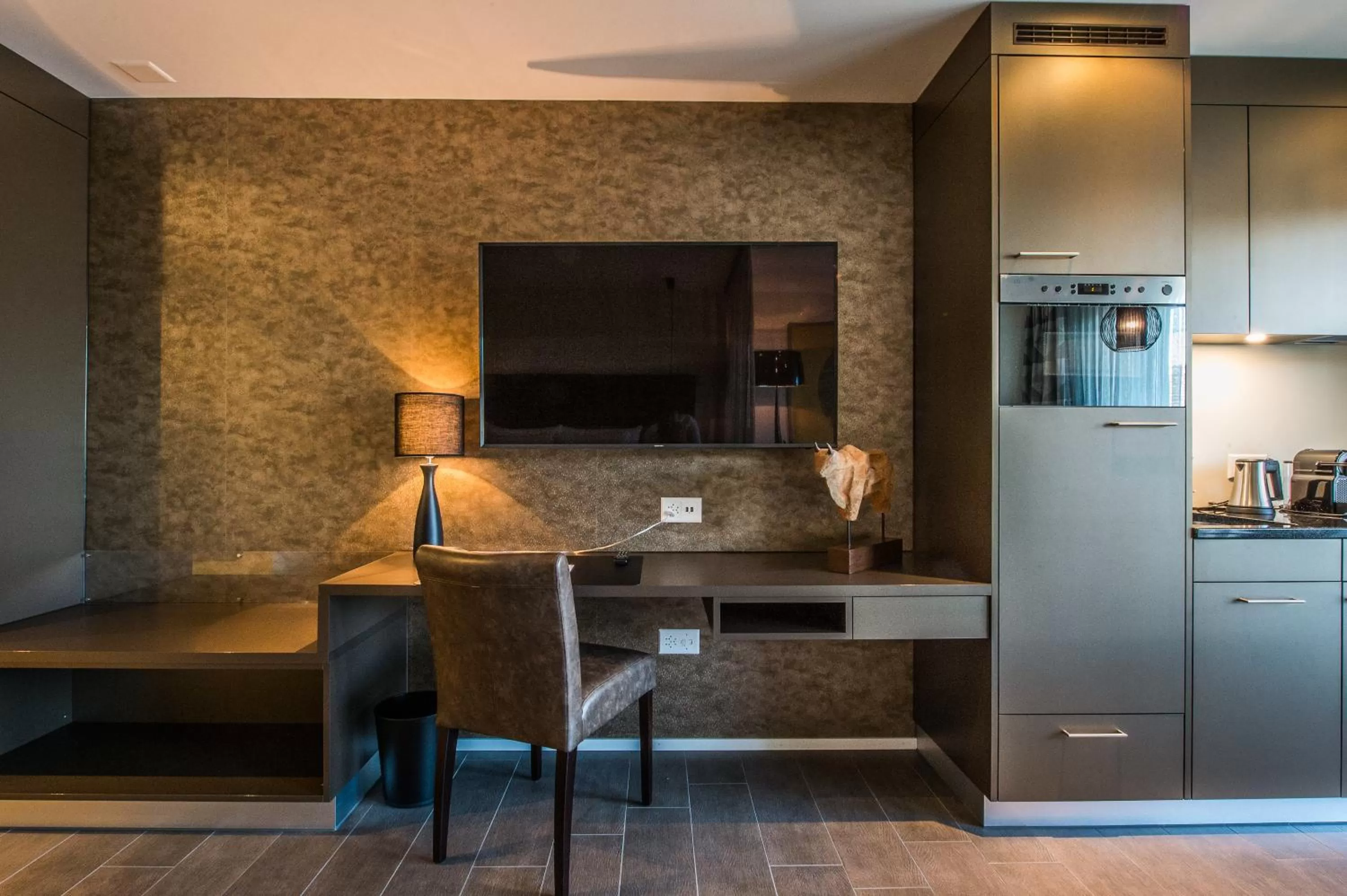 TV and multimedia in Hotel My Way Zürich Wallisellen