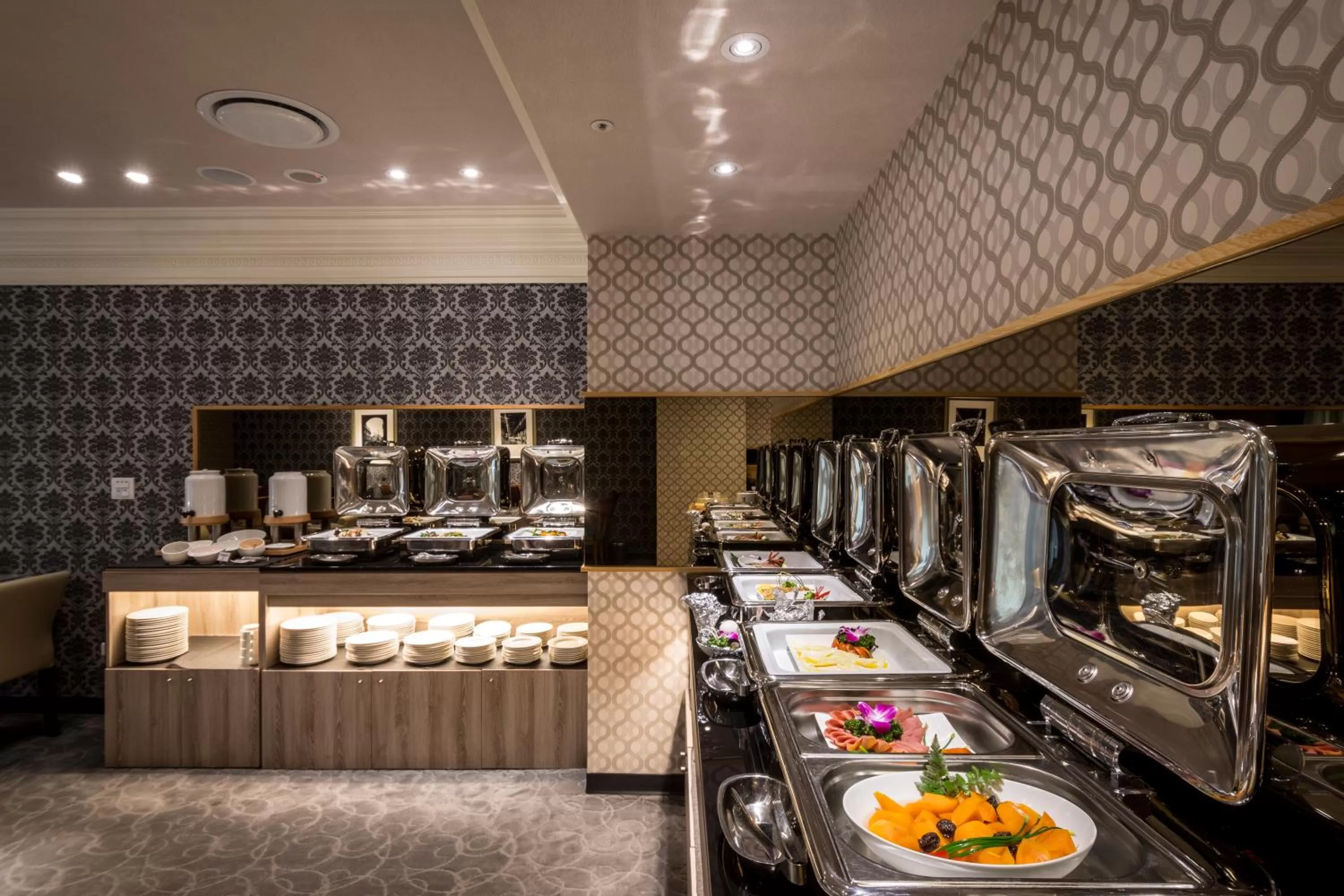 Restaurant/places to eat in Formosa Corridor Hotel