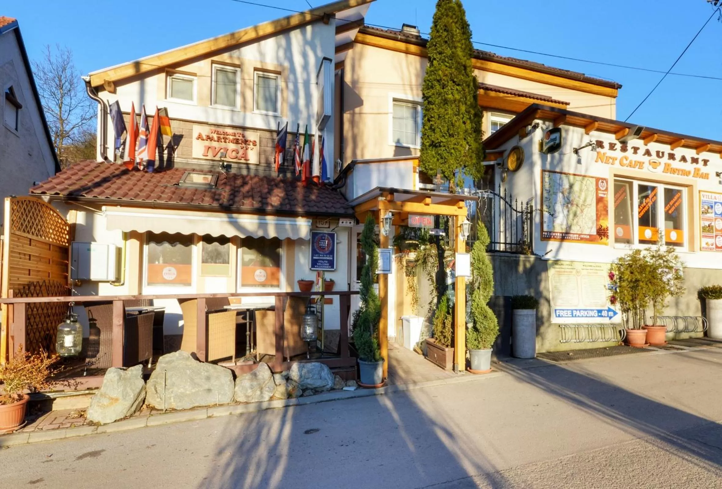 Facade/entrance, Property Building in Spa & Pool Apartment Hotel - Restaurant VILLA IVICA