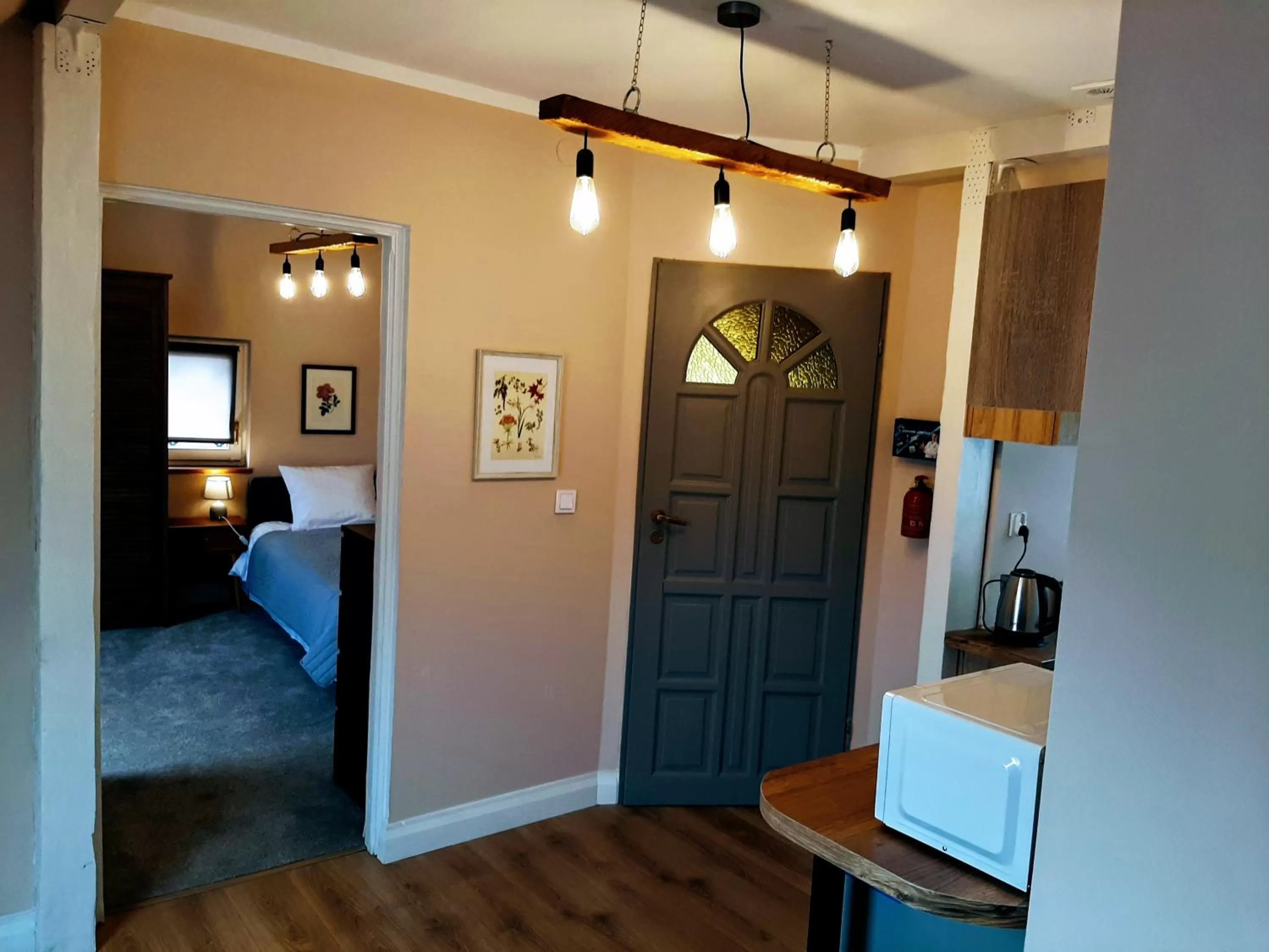 Facade/entrance, Bed in Drzewna Apartamenty - Kupiecka 5