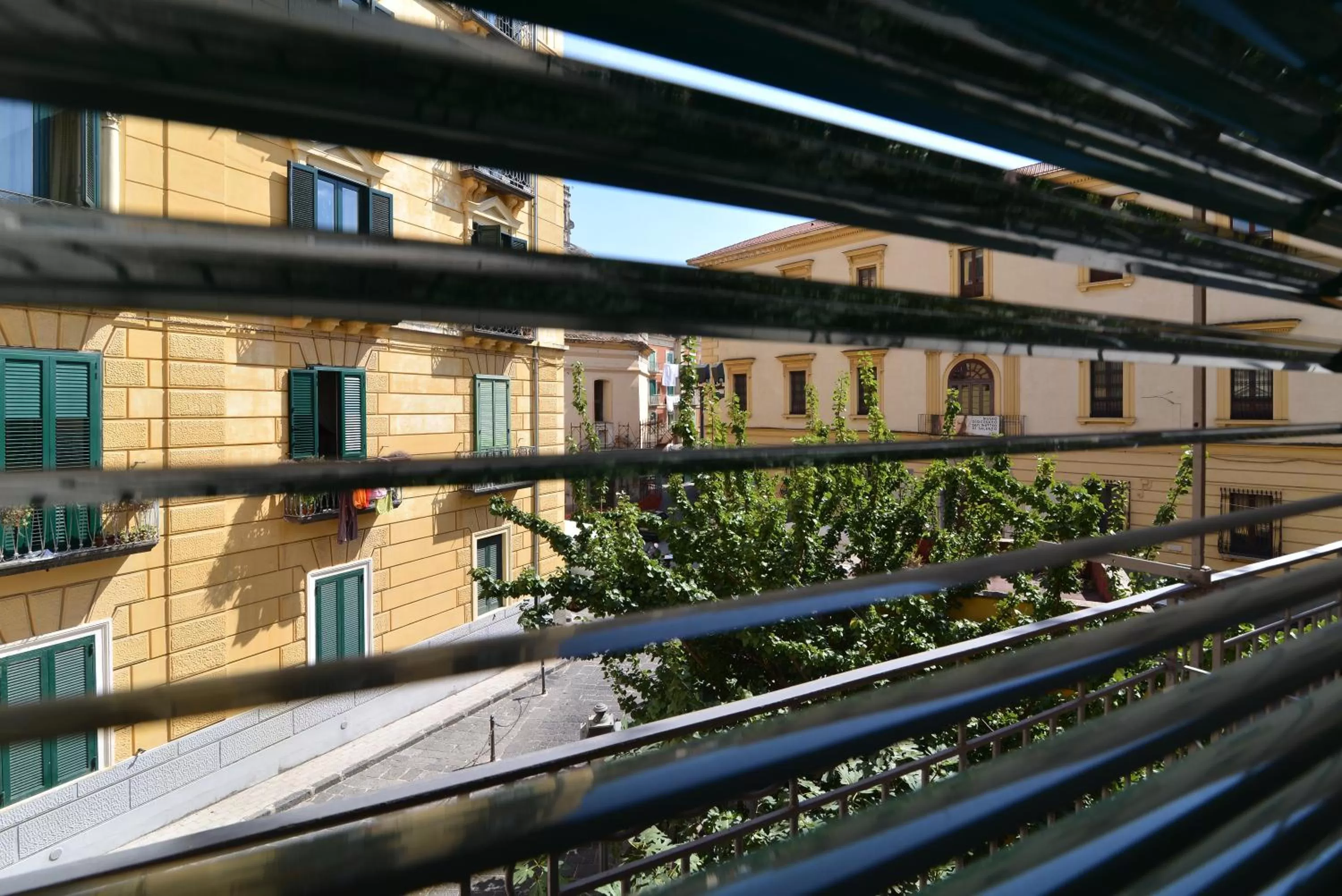 City view in Santi e Saraceni Rooms