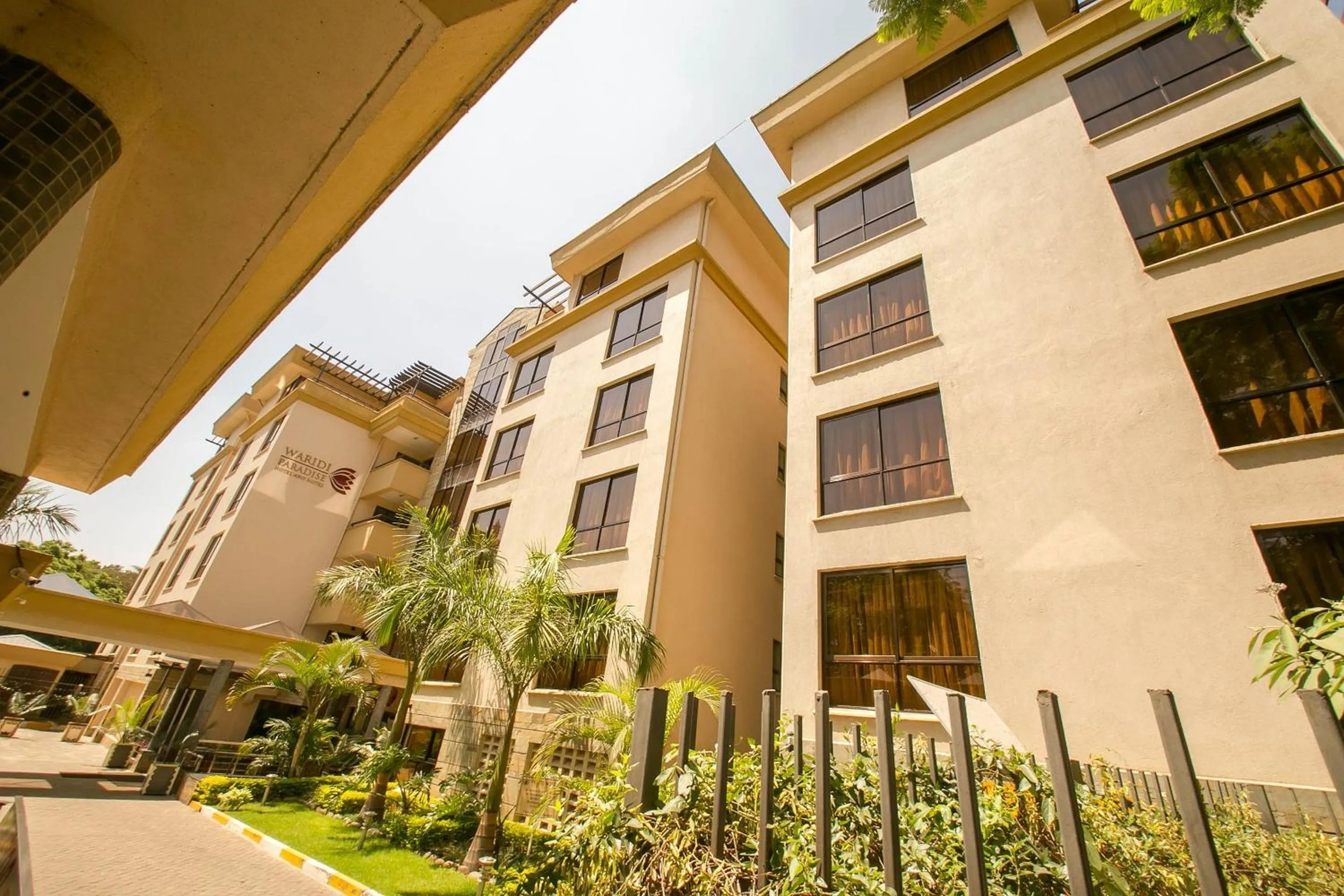 Property building in Waridi Paradise Hotel and Suites