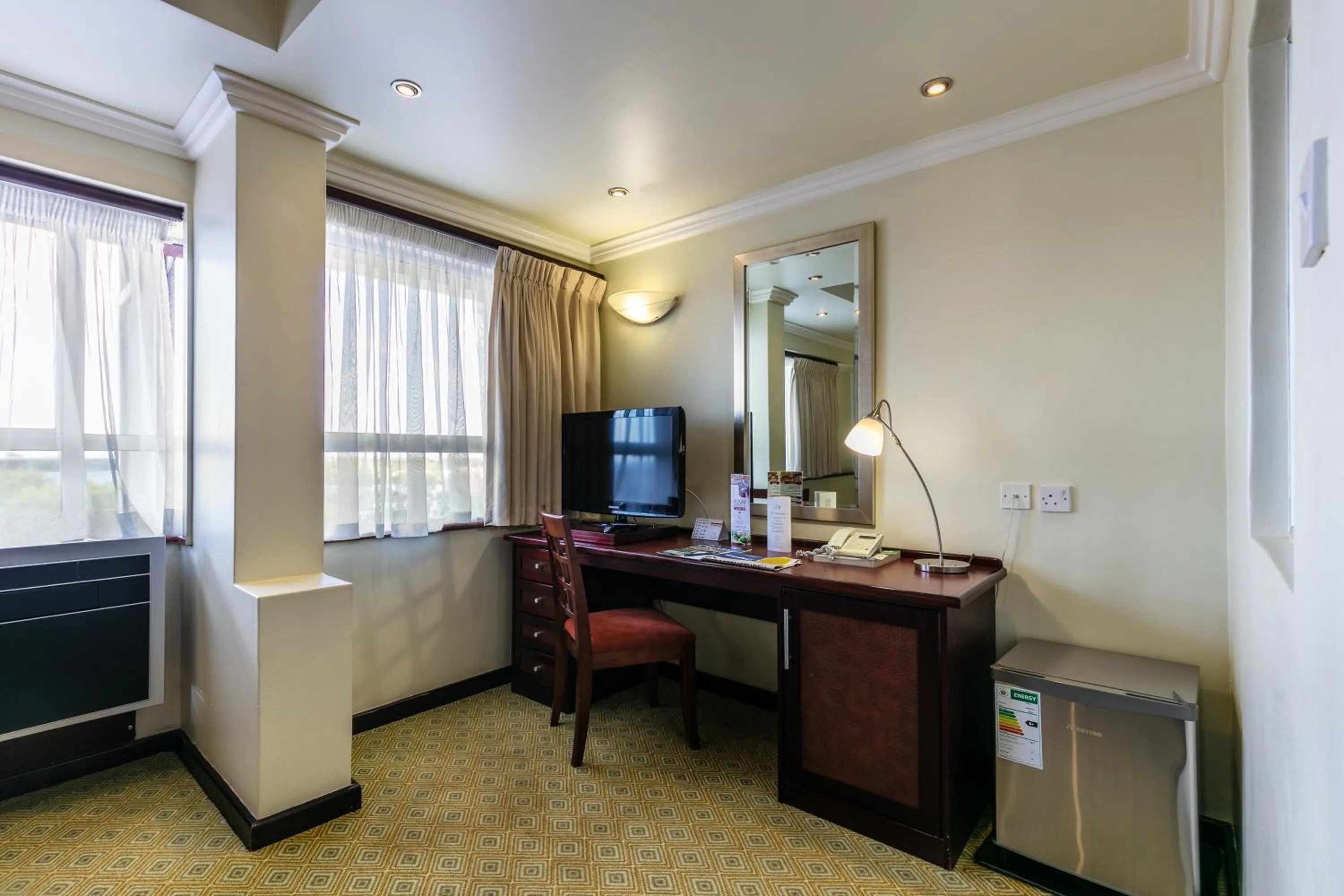 Area and facilities in Cresta President Hotel