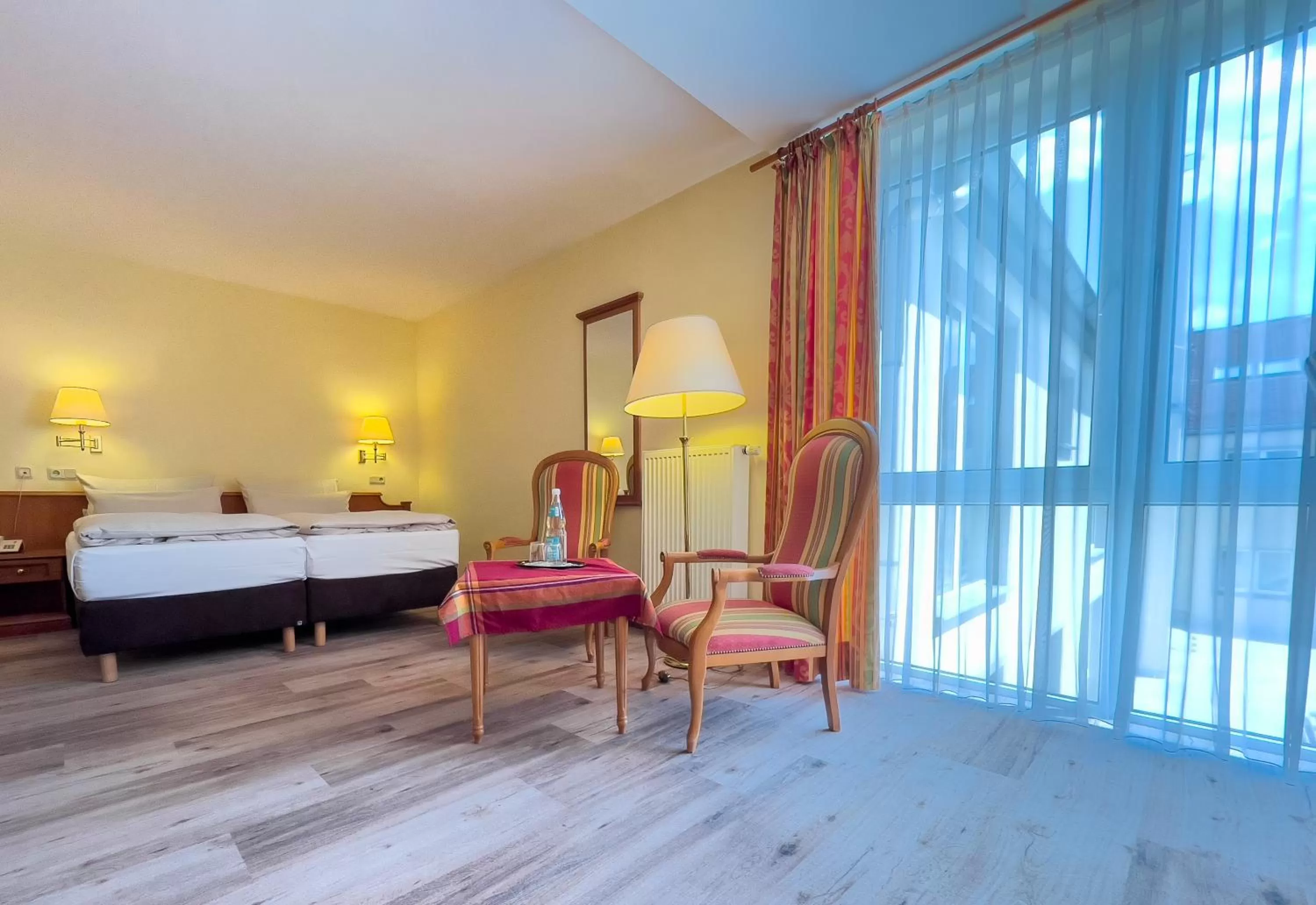 Photo of the whole room, Bed in Hotel Landhaus Wörlitzer Hof