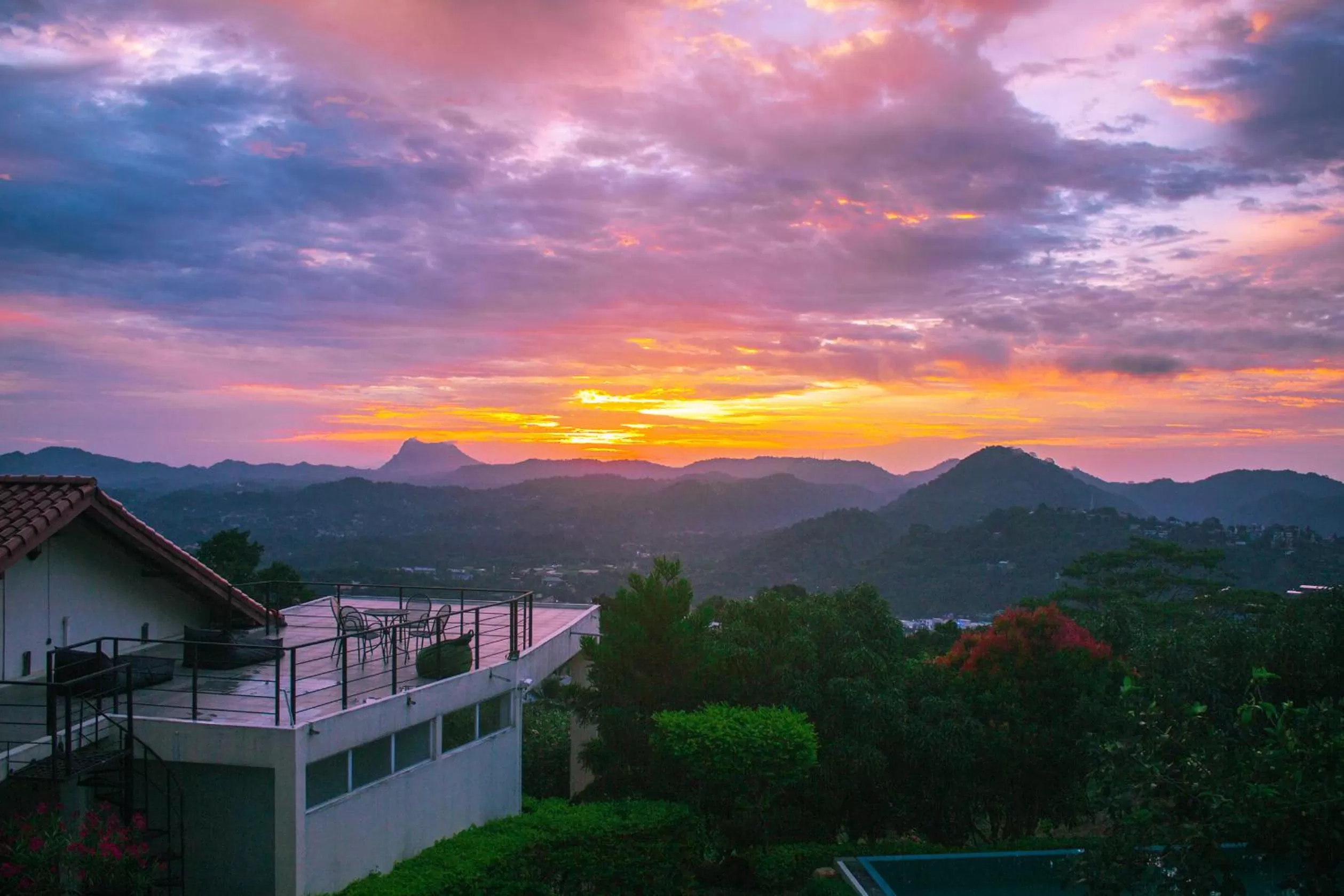 Mountain view in The Kandyan Villa